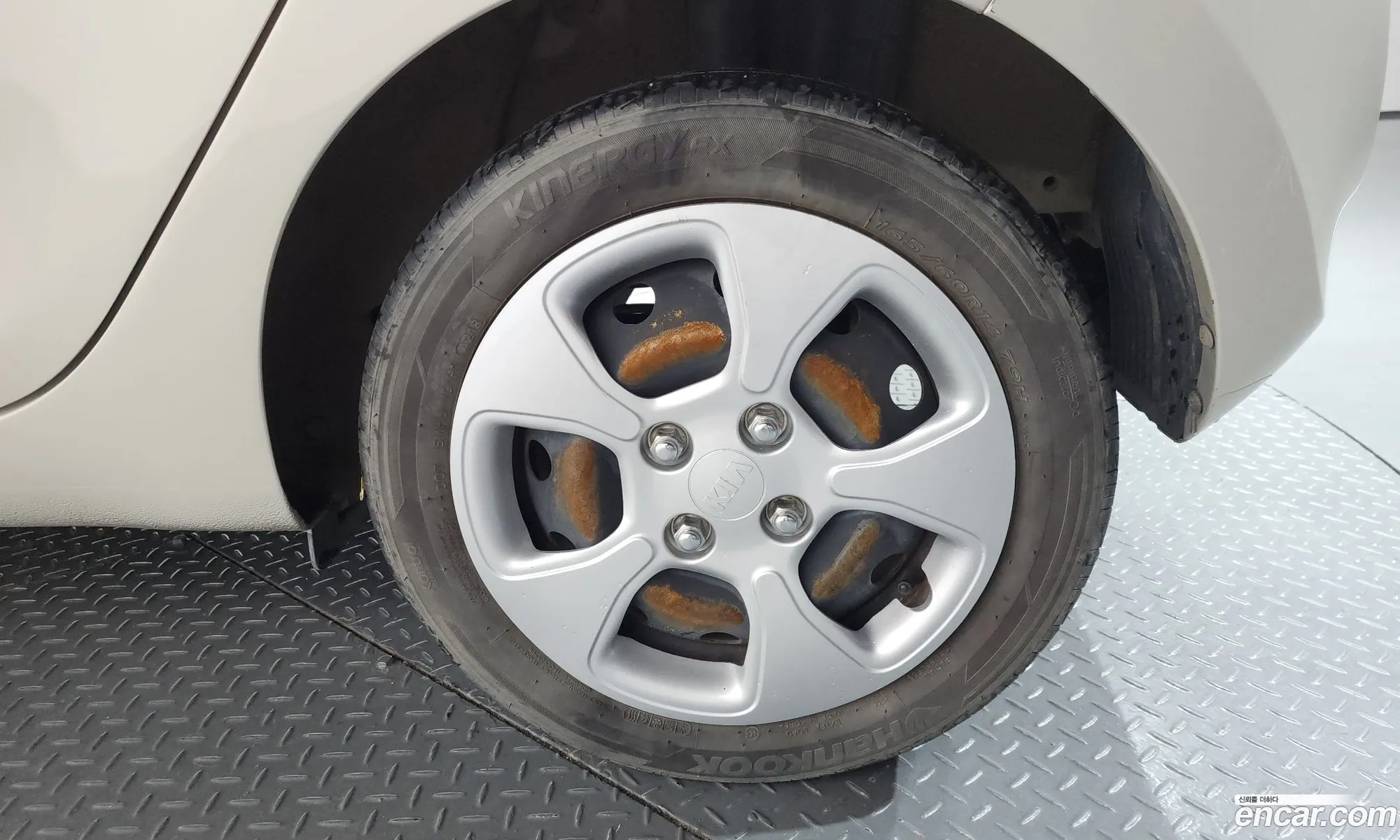 Kia Morning 2012 — 17