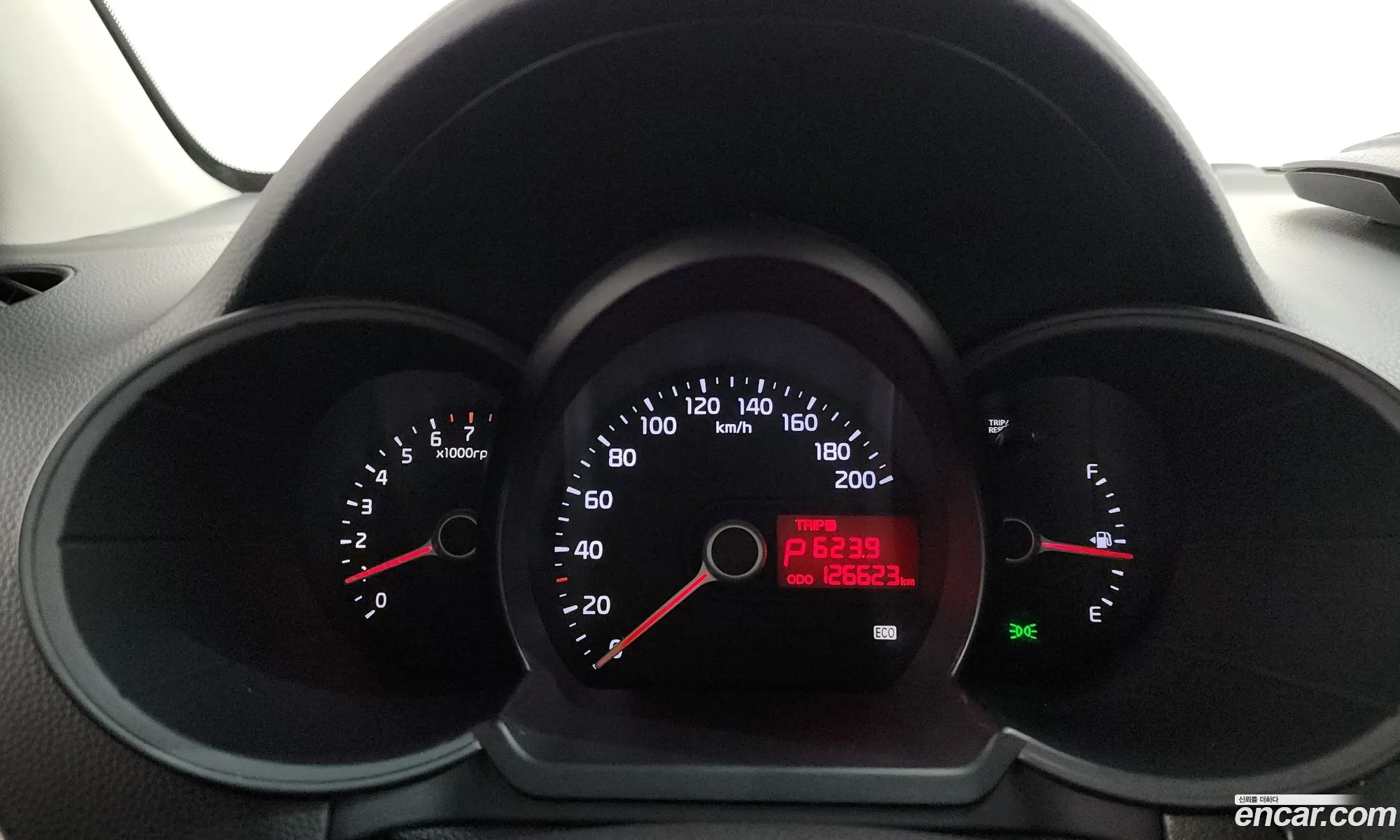 Kia Morning 2012 — 27