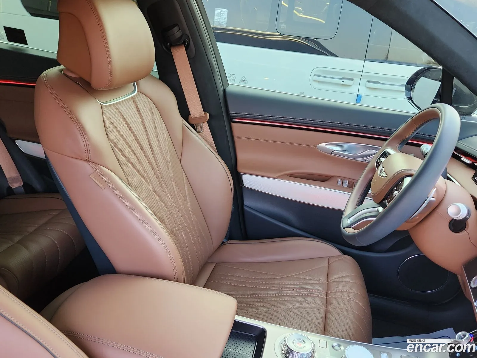 Genesis GV70 2024 — 17