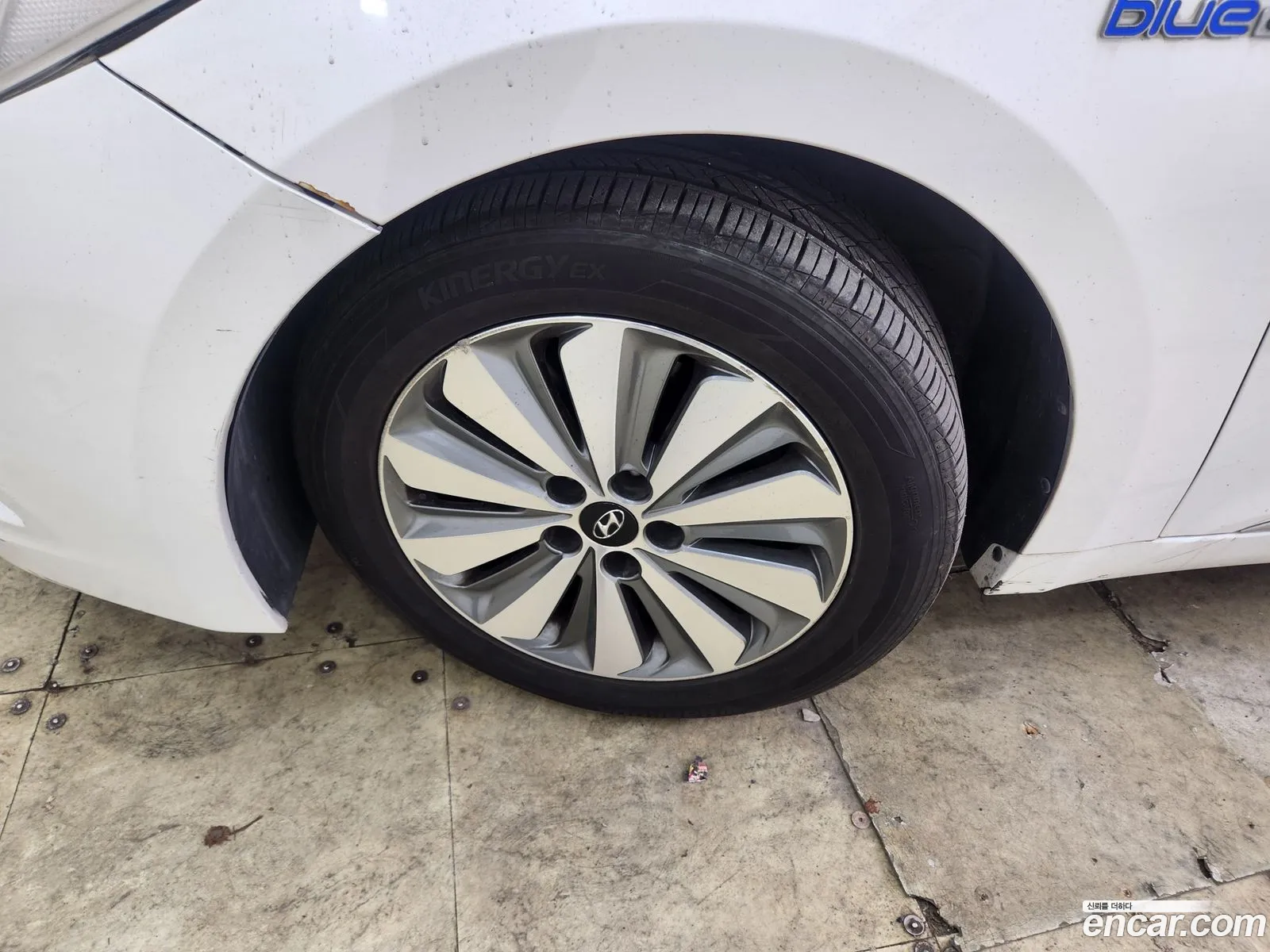 Hyundai Grandeur HG Hybrid 2014 — 4