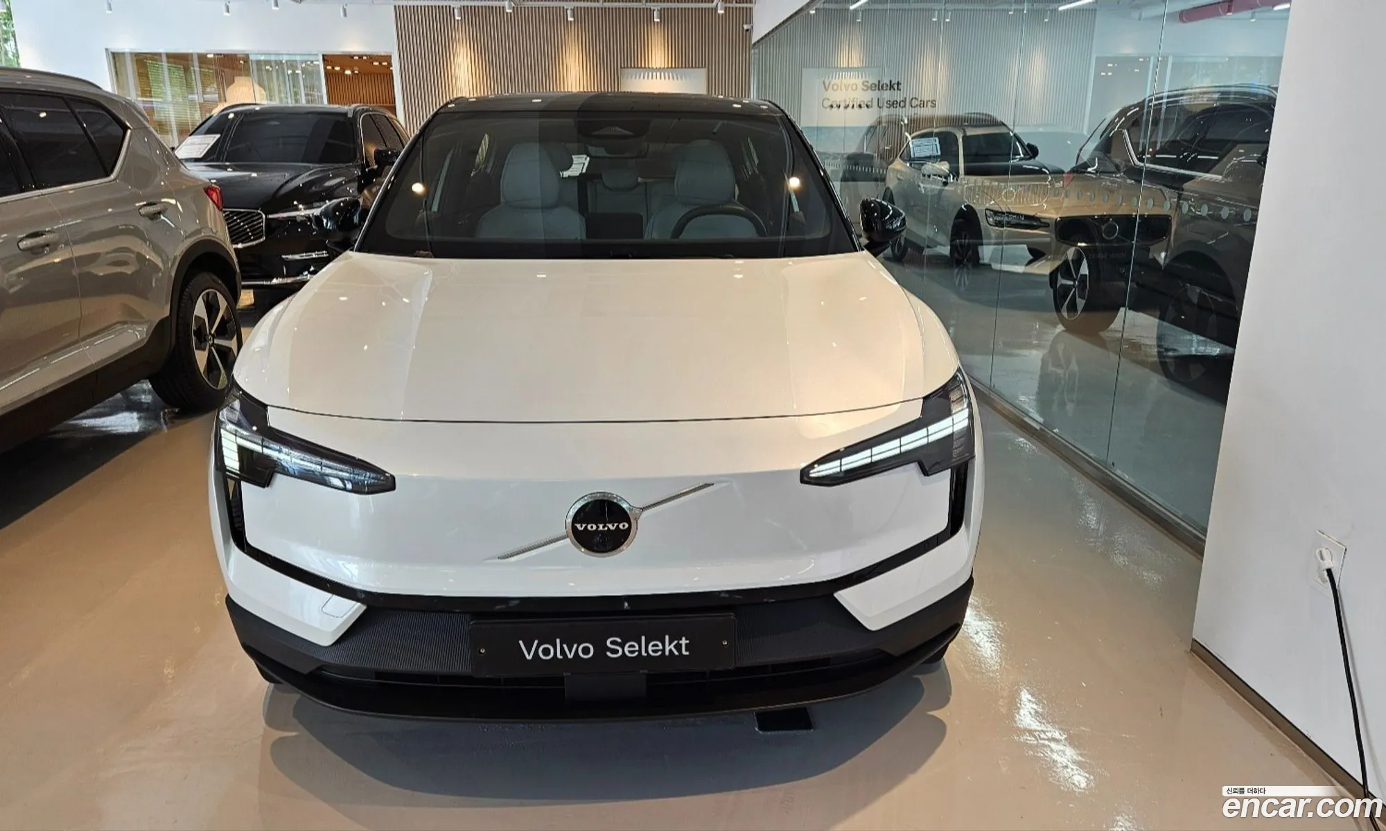 Volvo EX30 2025 — 7