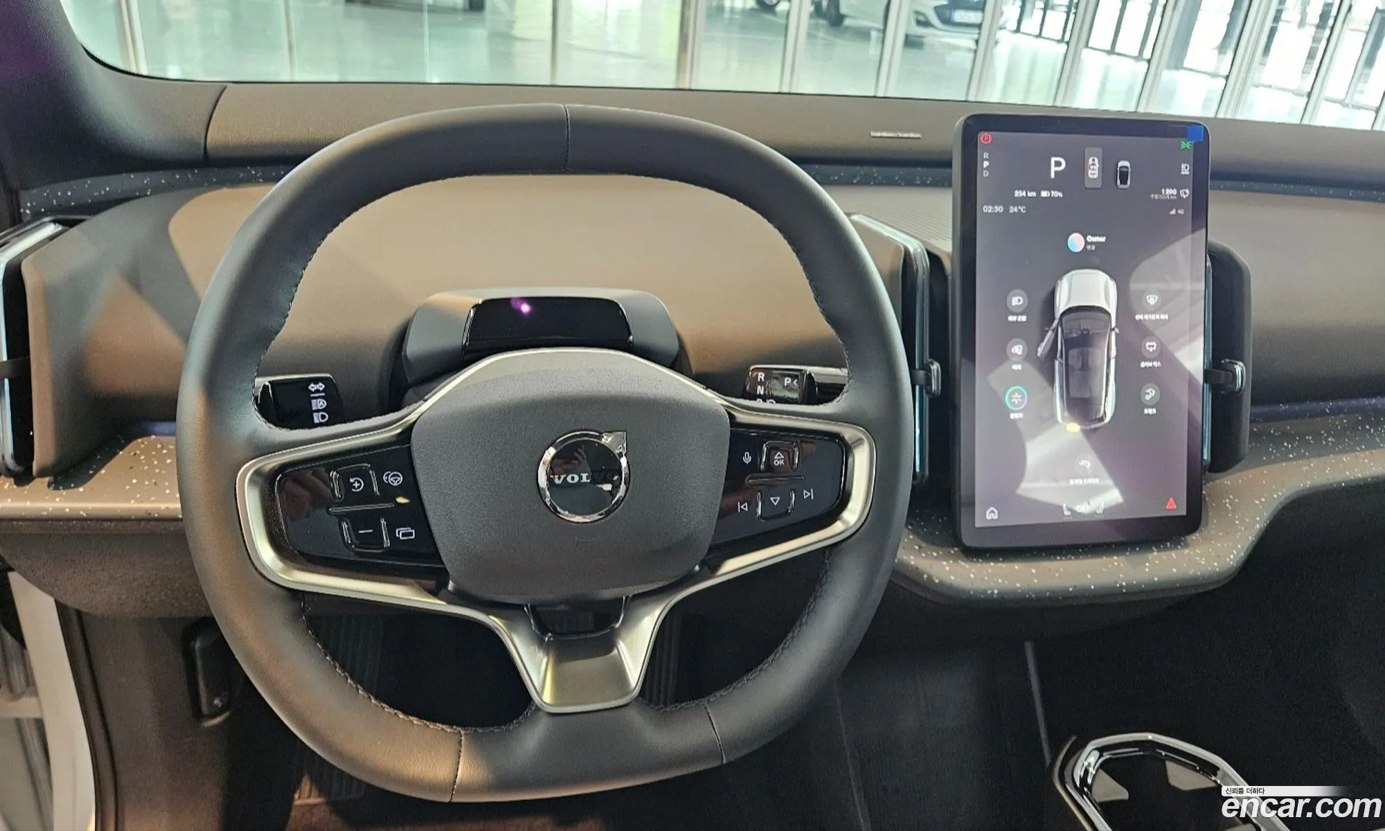Volvo EX30 2025 — 10