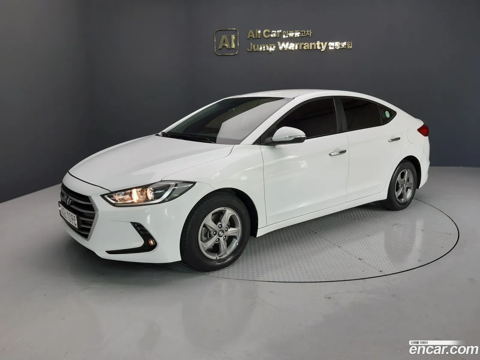 Hyundai Elantra AD 2016 — 18