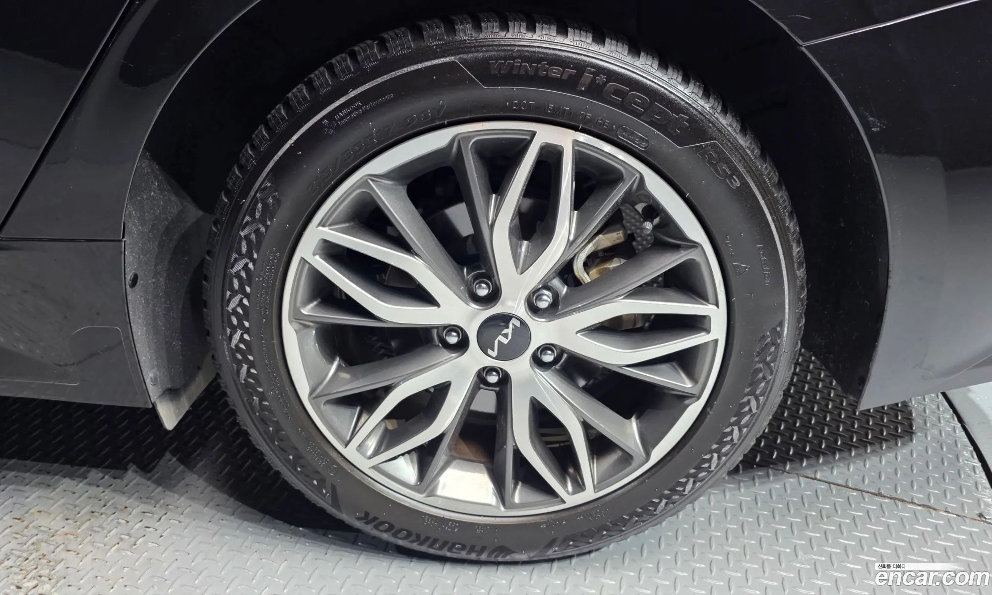 Kia K5 2023 KNAG241ABPA228468 — 27
