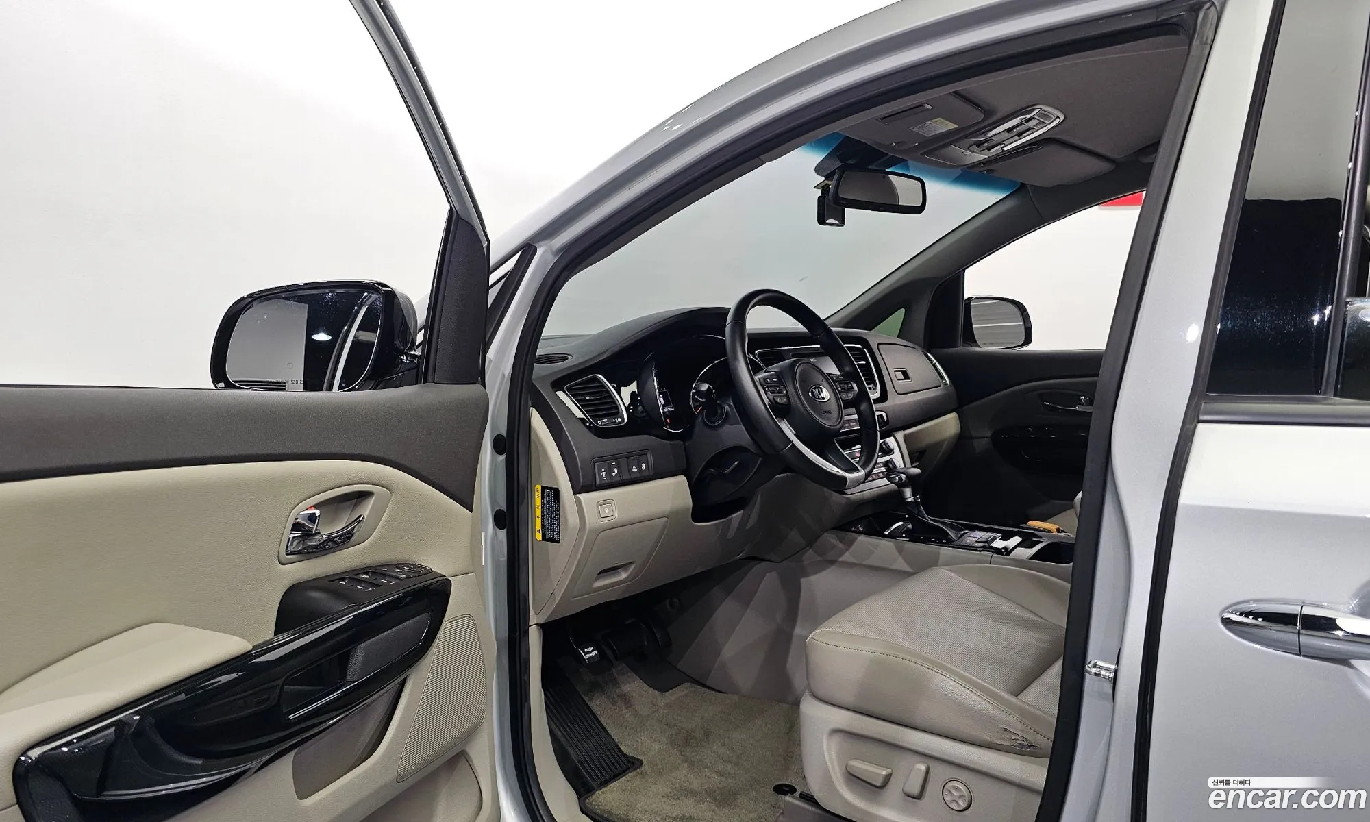 Kia Carnival 2018 — 10