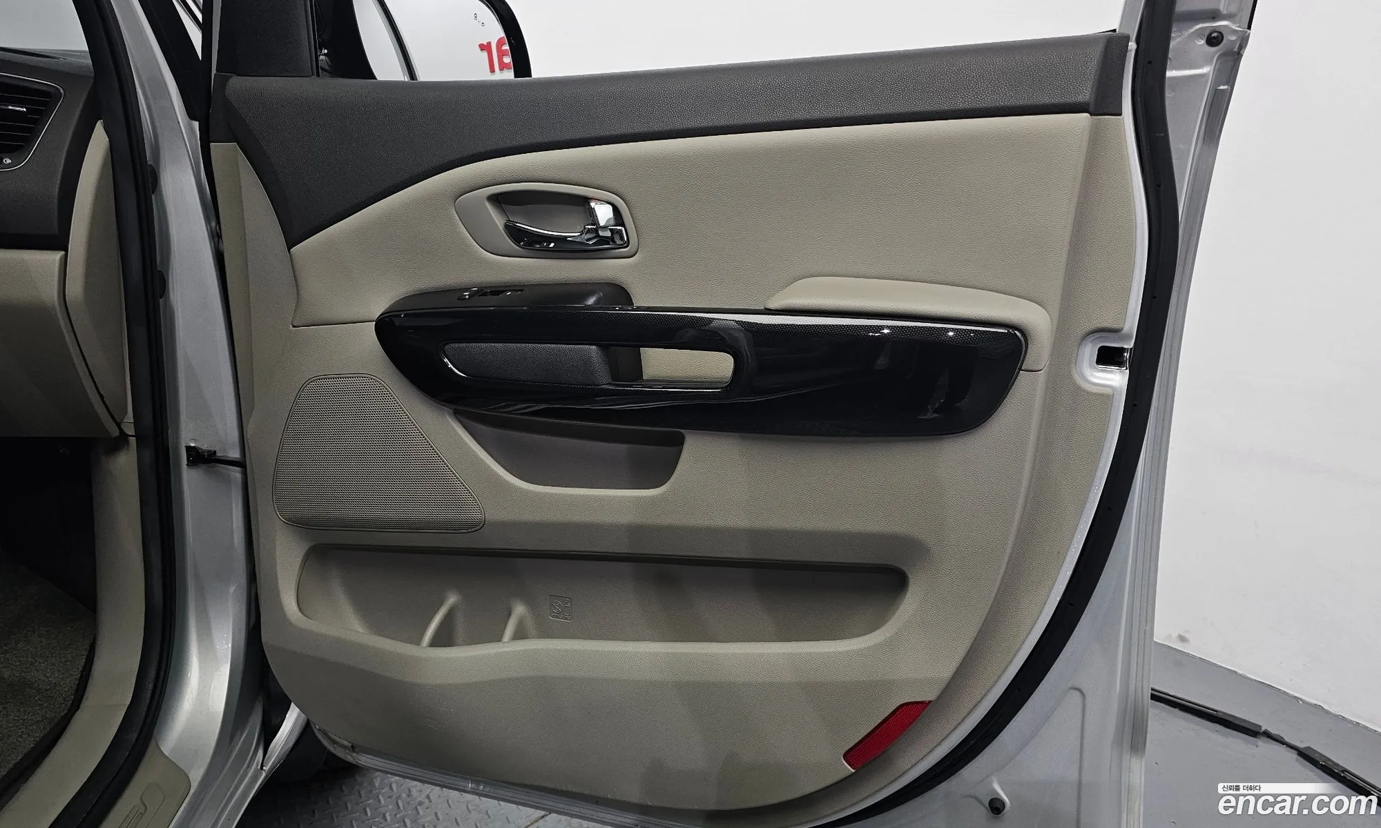 Kia Carnival 2018 — 17