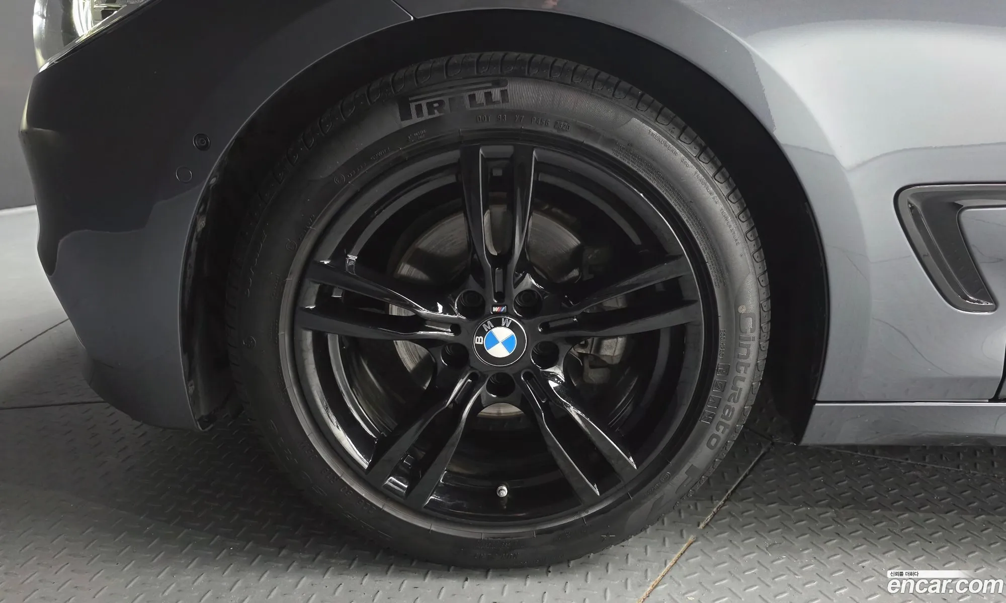 BMW 3 Series GT 2020 — 32