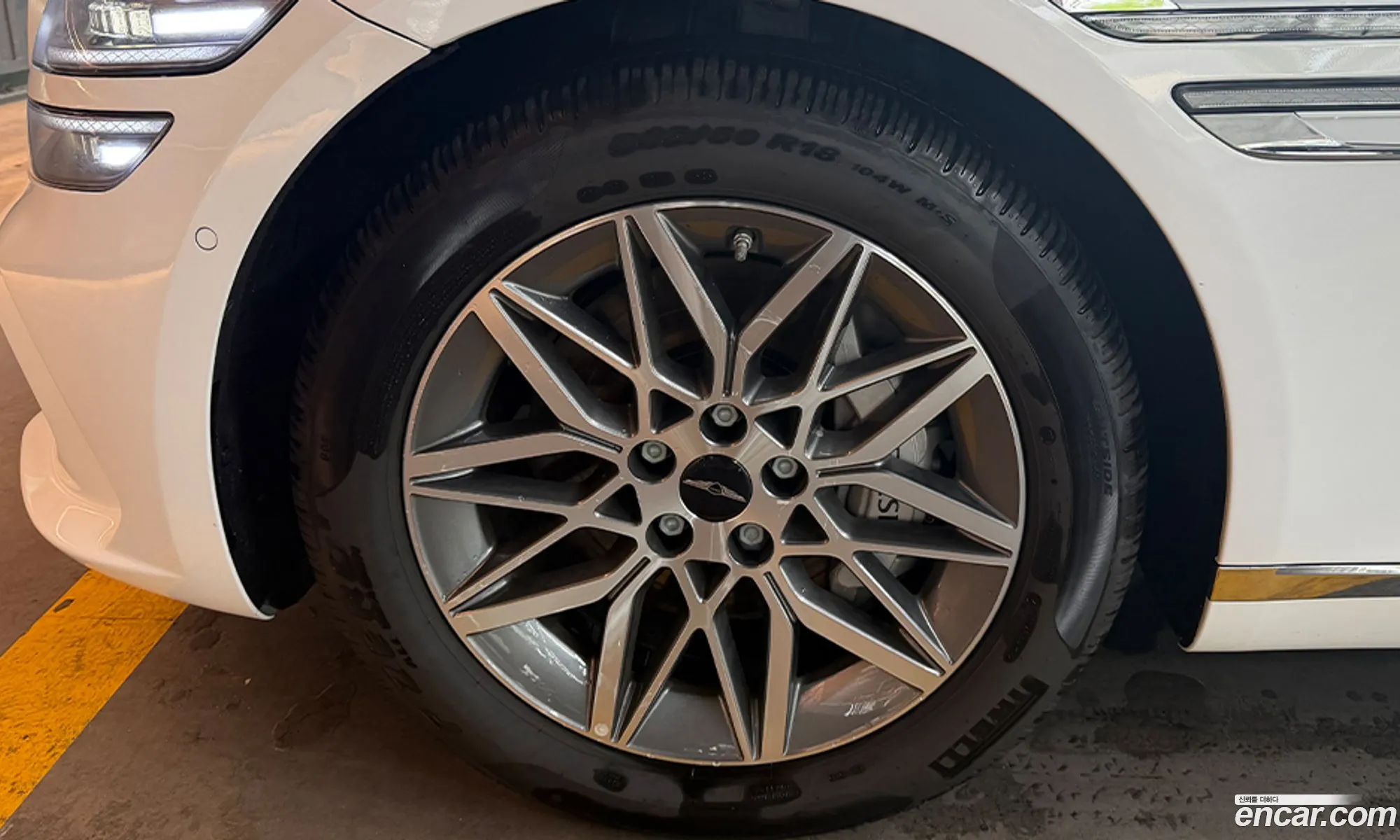 Genesis G80 2025 — 16