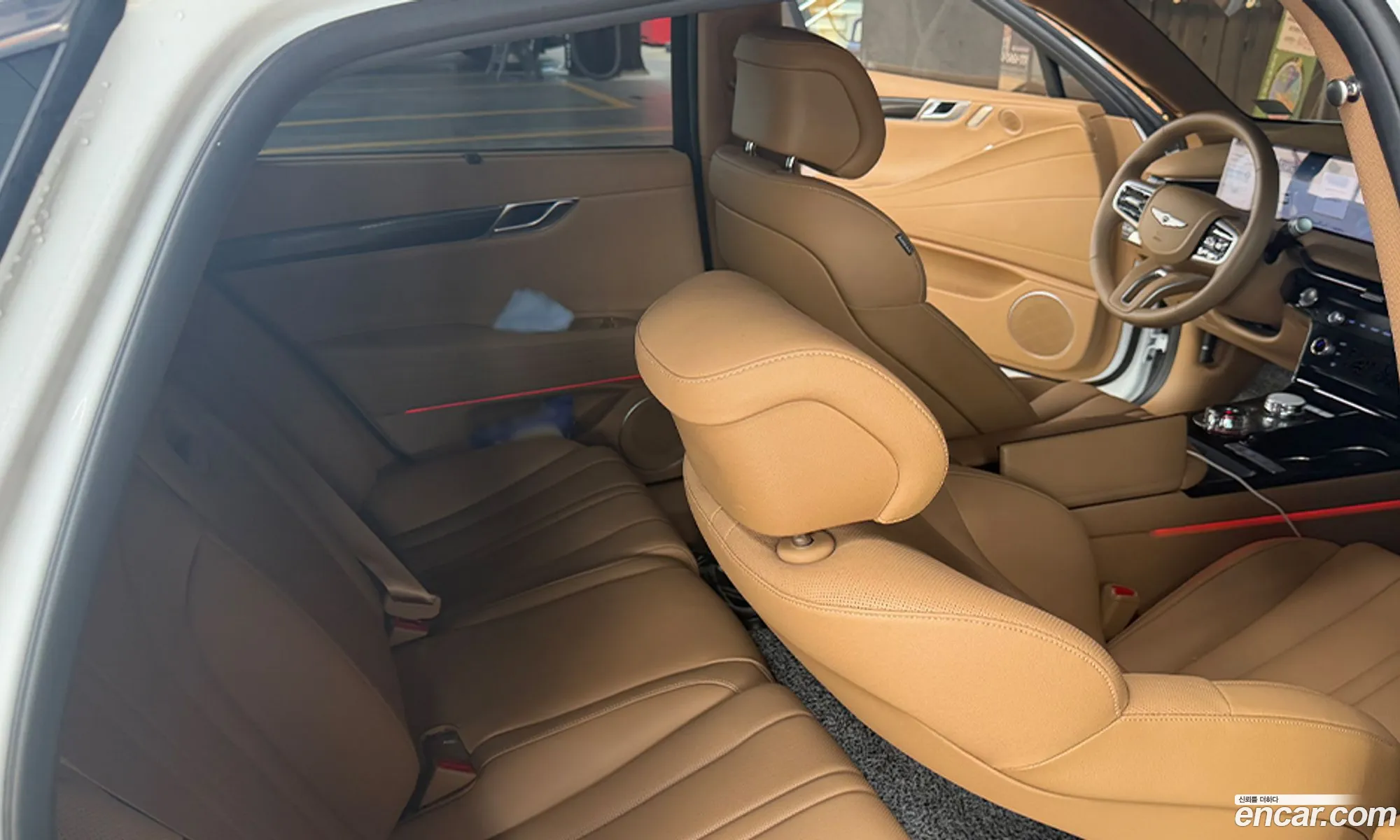 Genesis G80 2025 — 13
