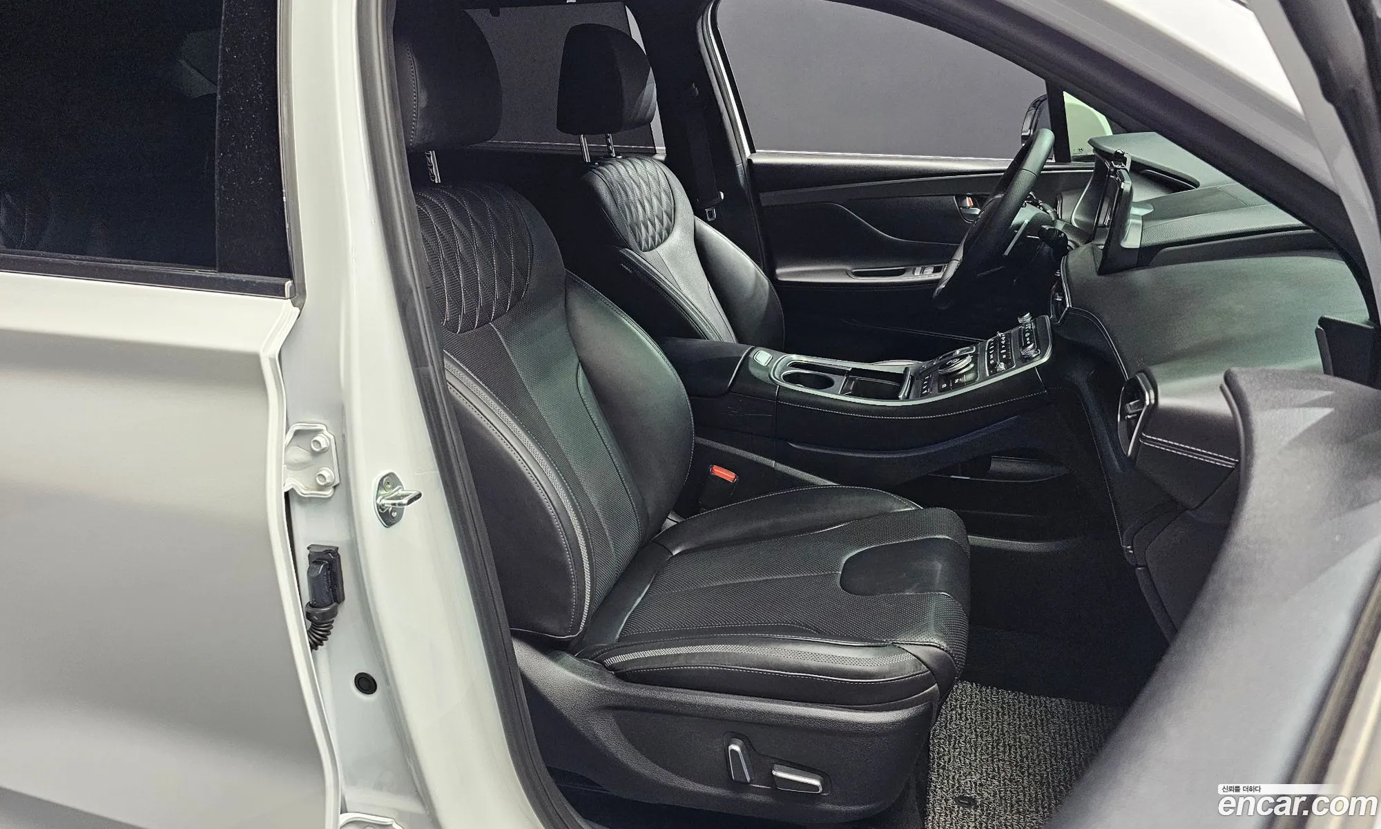 Hyundai Santa Fe 2022 — 22