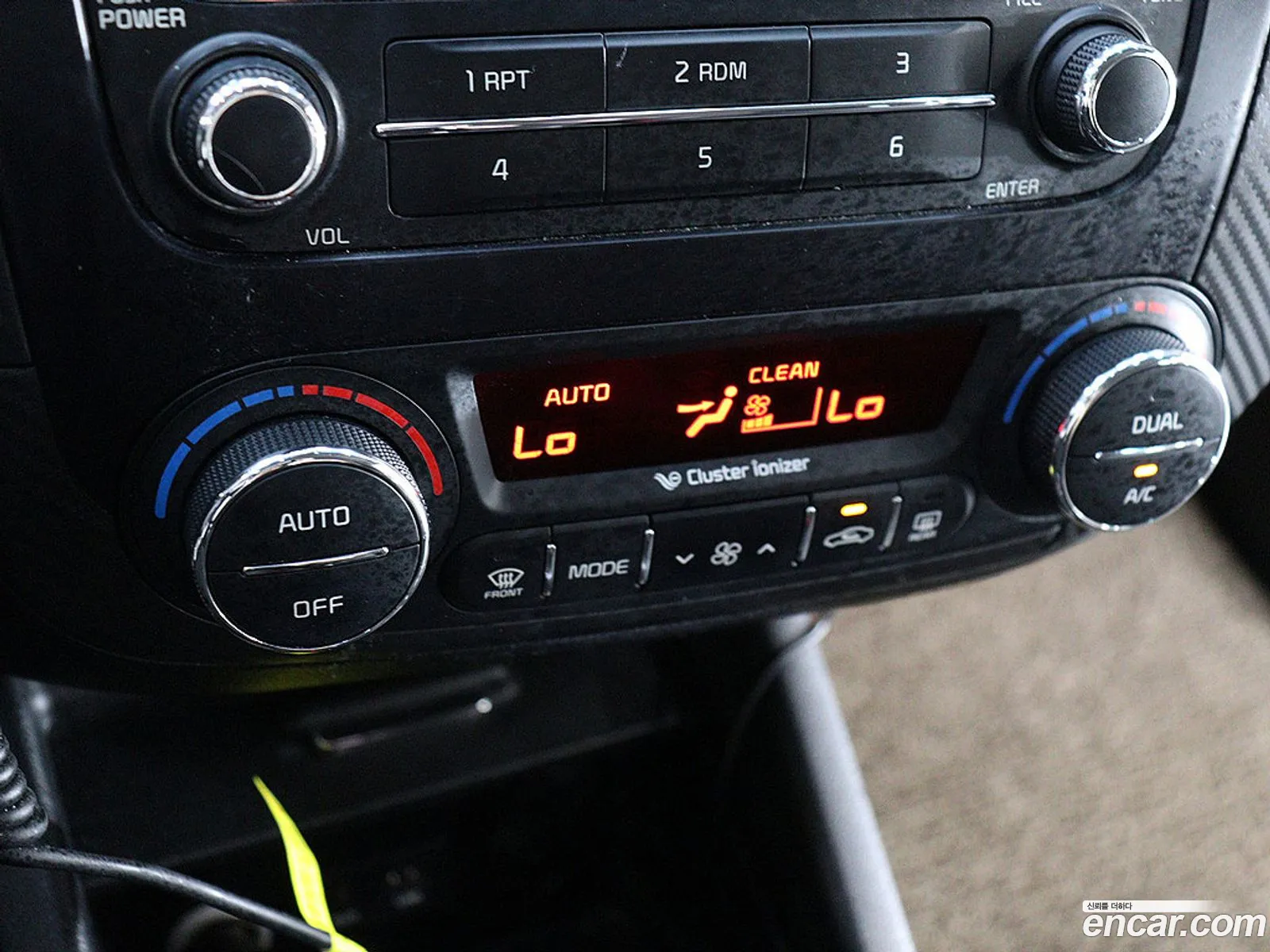 Kia K3 2012 — 11