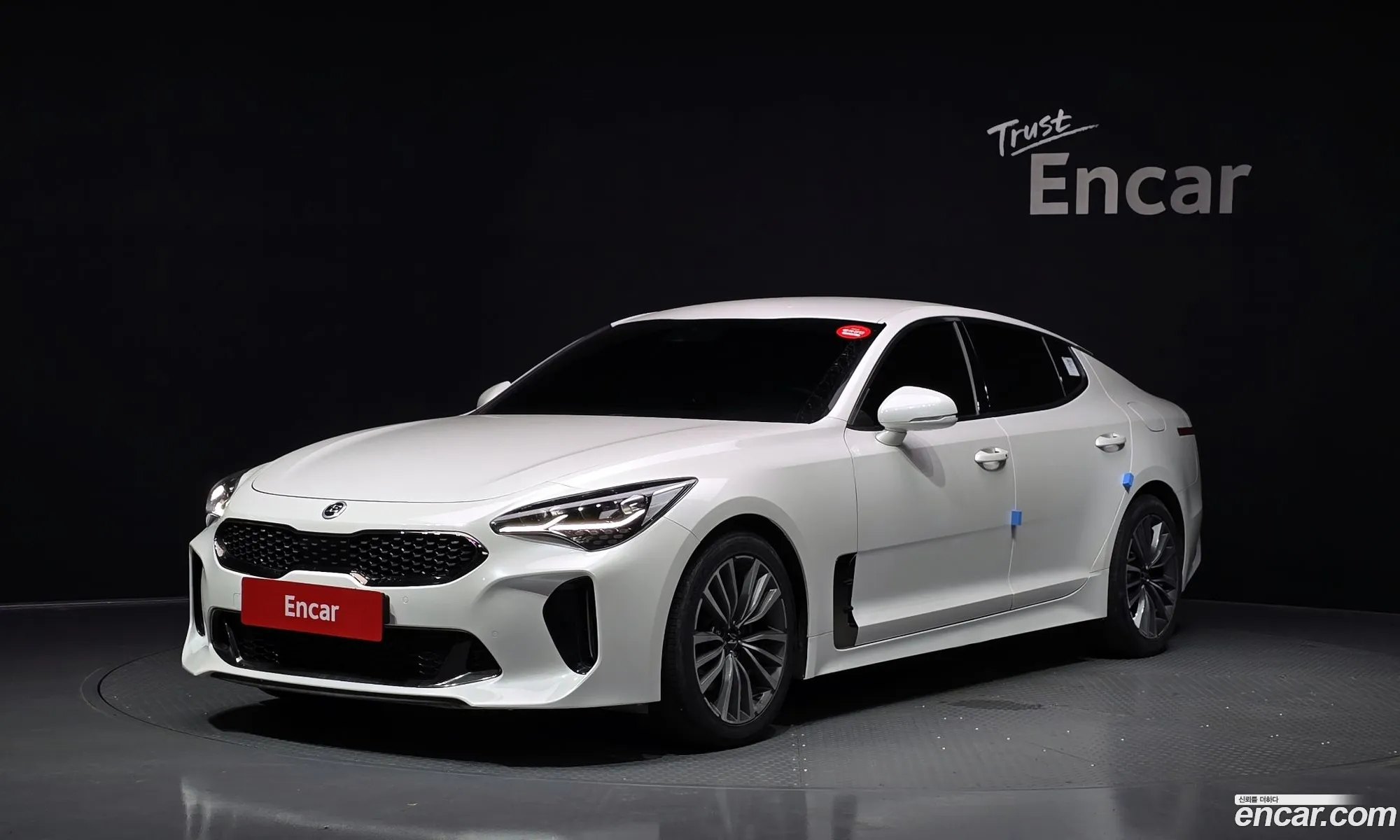 Kia Stinger 2020 — 3