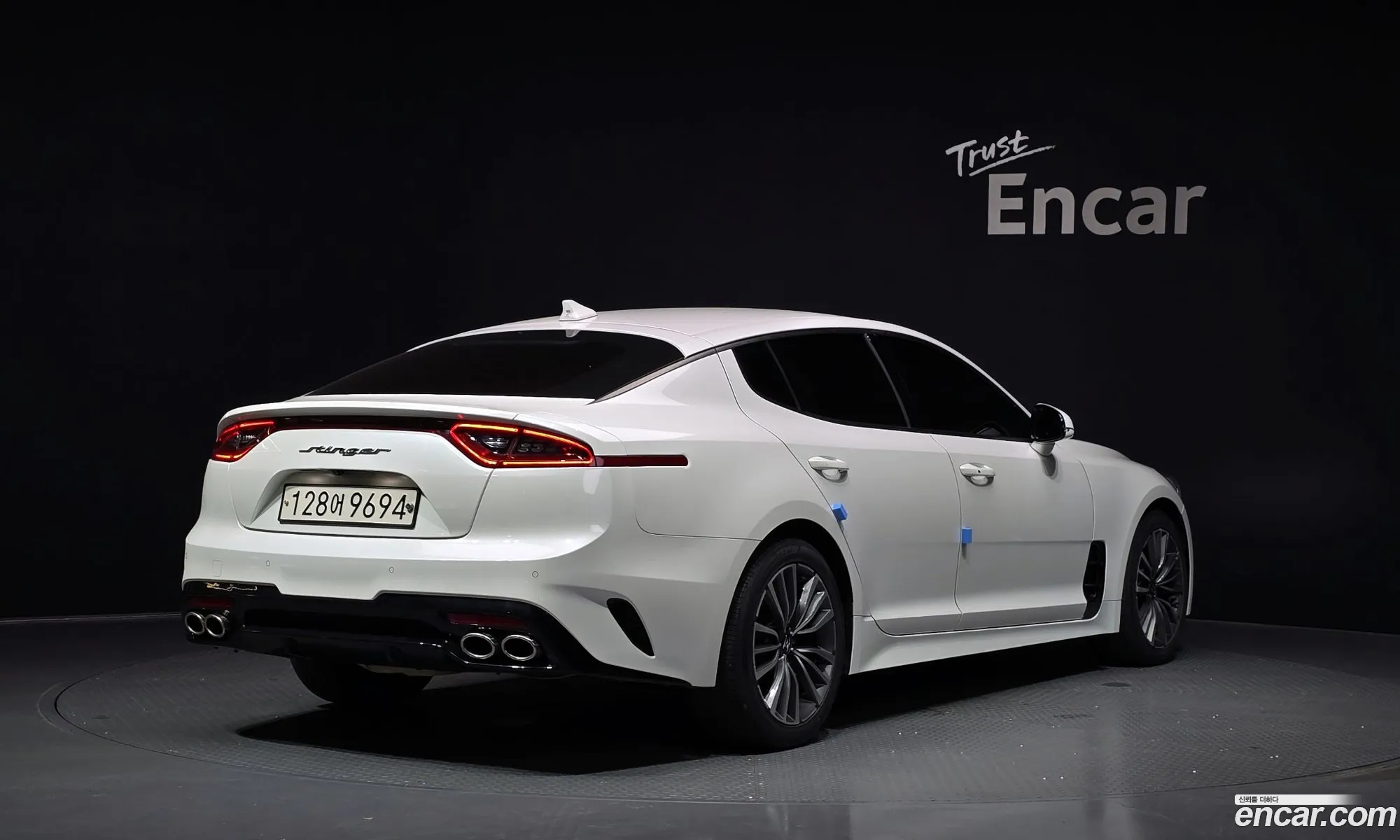 Kia Stinger 2020 — 14