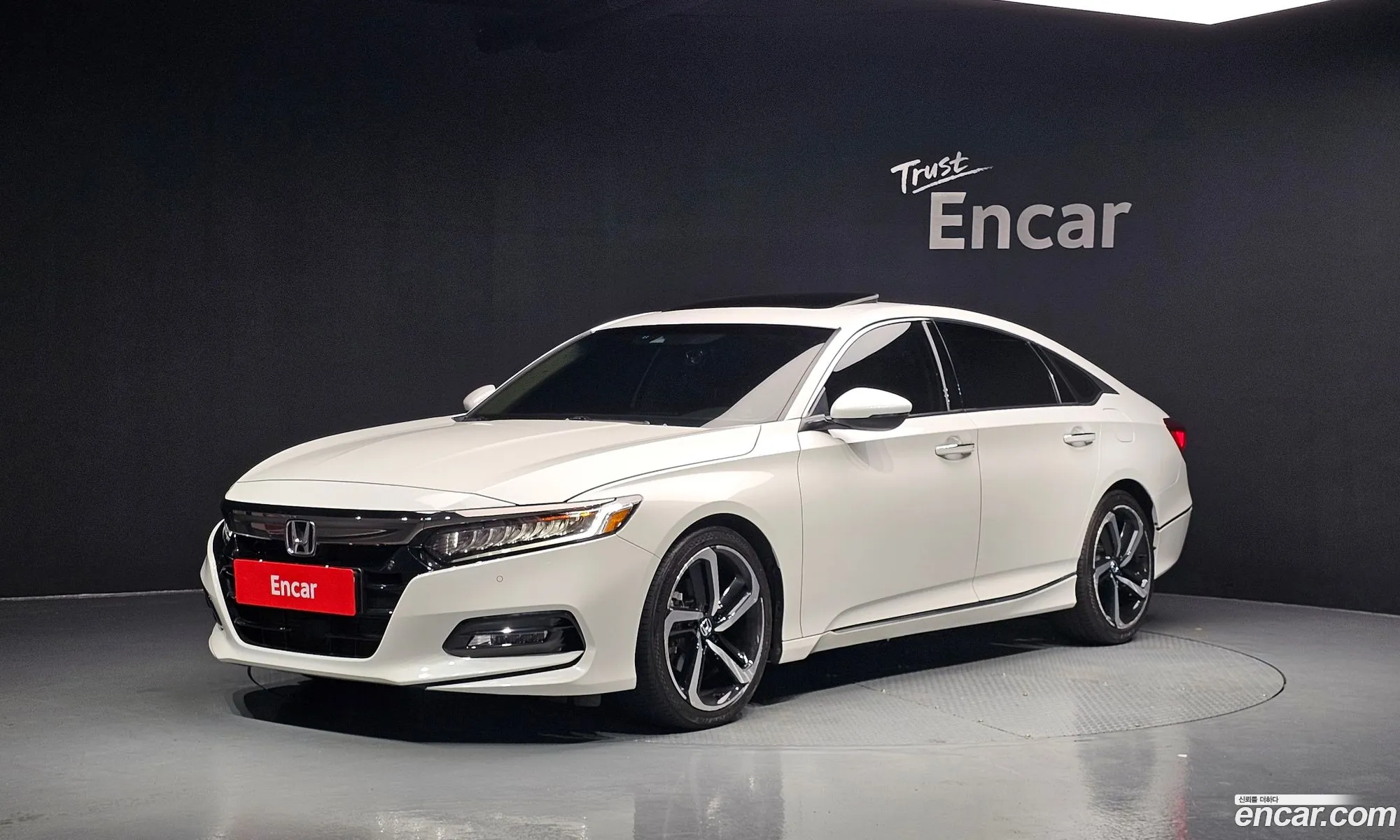 Honda Accord 10th Gen 2018 — 20