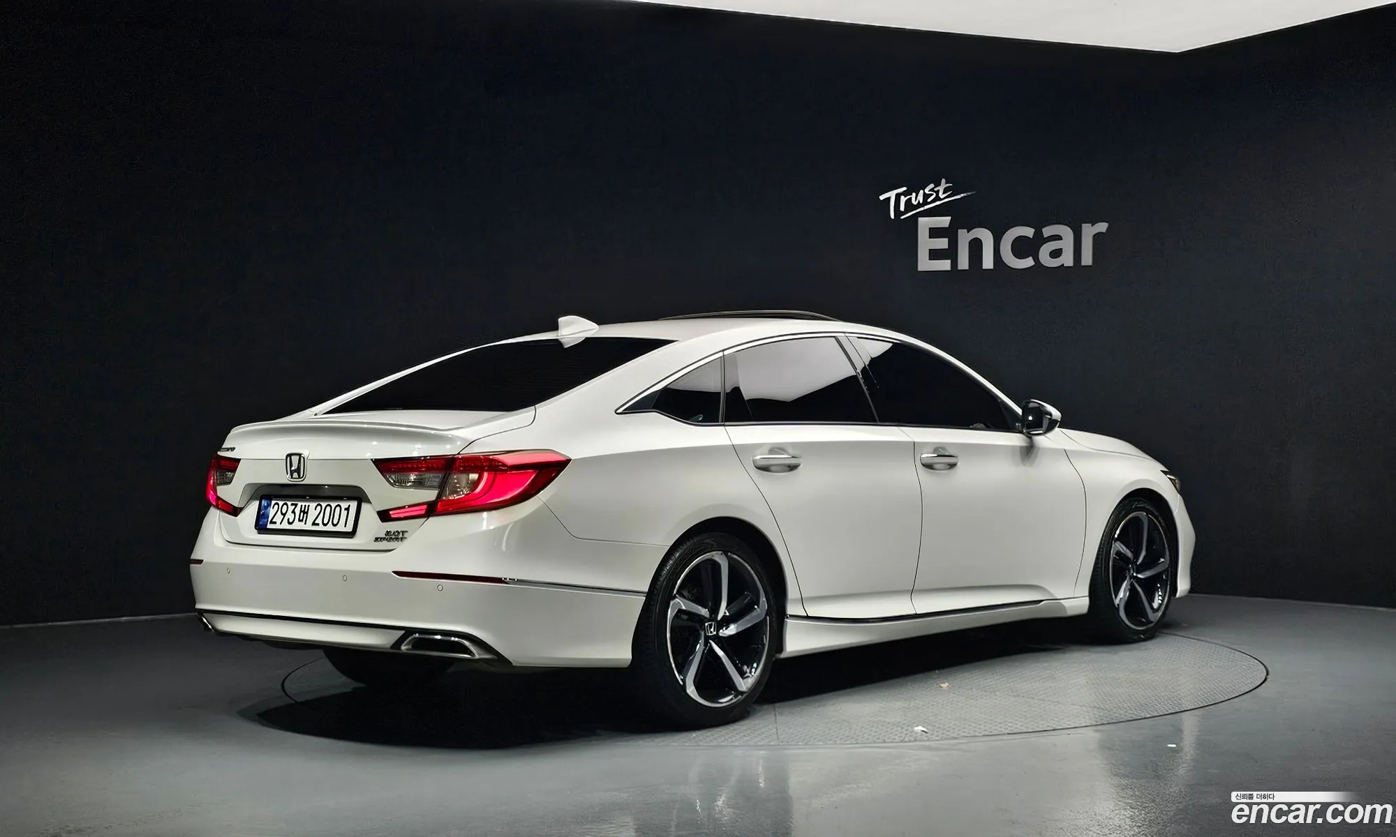 Honda Accord 10th Gen 2018 — 9