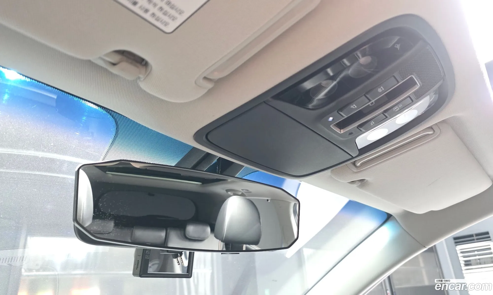 Kia Sorento 2018 KNAPH81BBJA436150 — 12