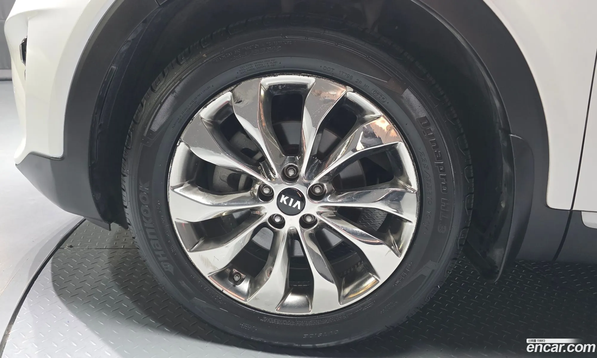 Kia Sorento 2018 KNAPH81BBJA436150 — 7