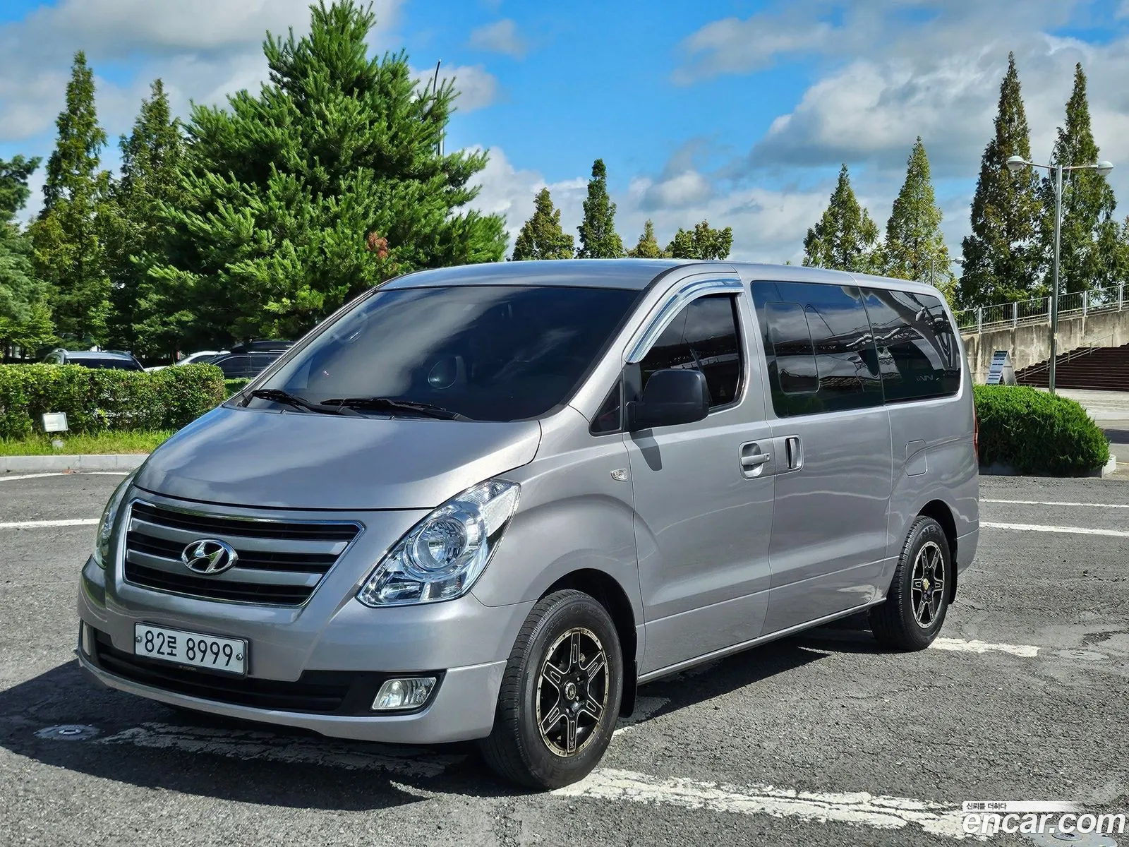 Hyundai Grand Starex 2016 — 14
