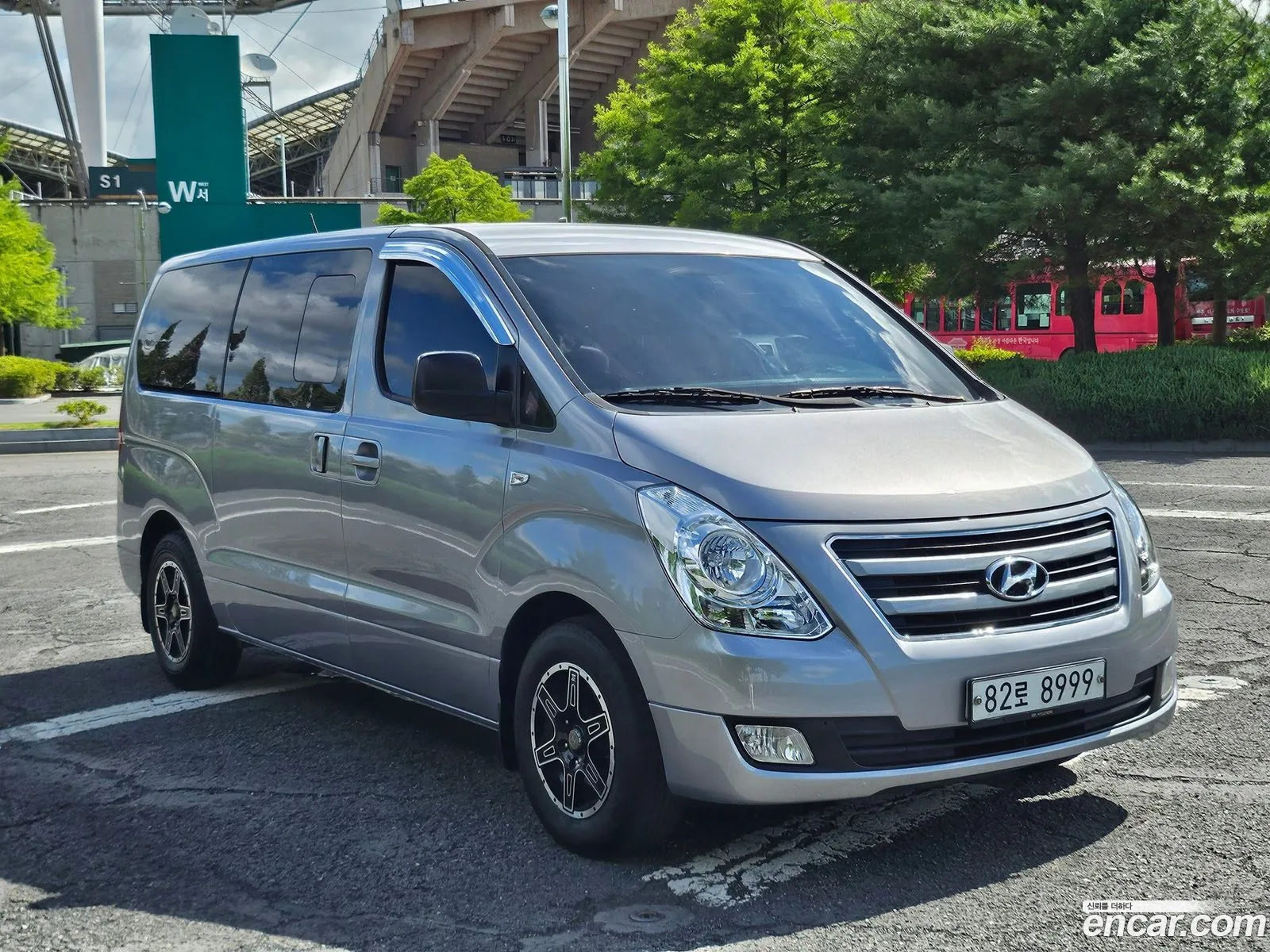 Hyundai Grand Starex 2016 — 15
