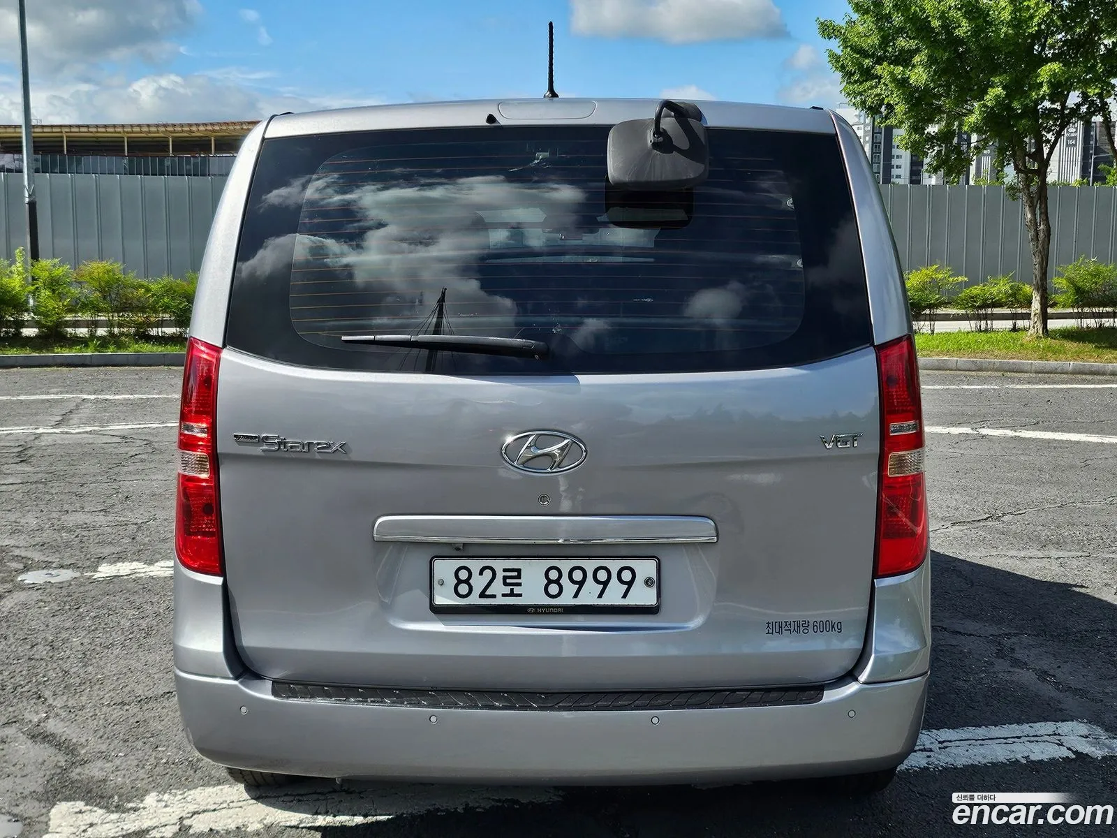 Hyundai Grand Starex 2016 — 19