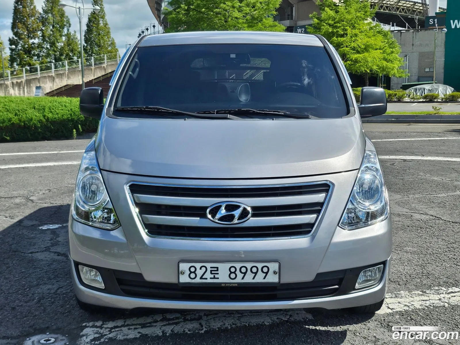 Hyundai Grand Starex 2016 — 12