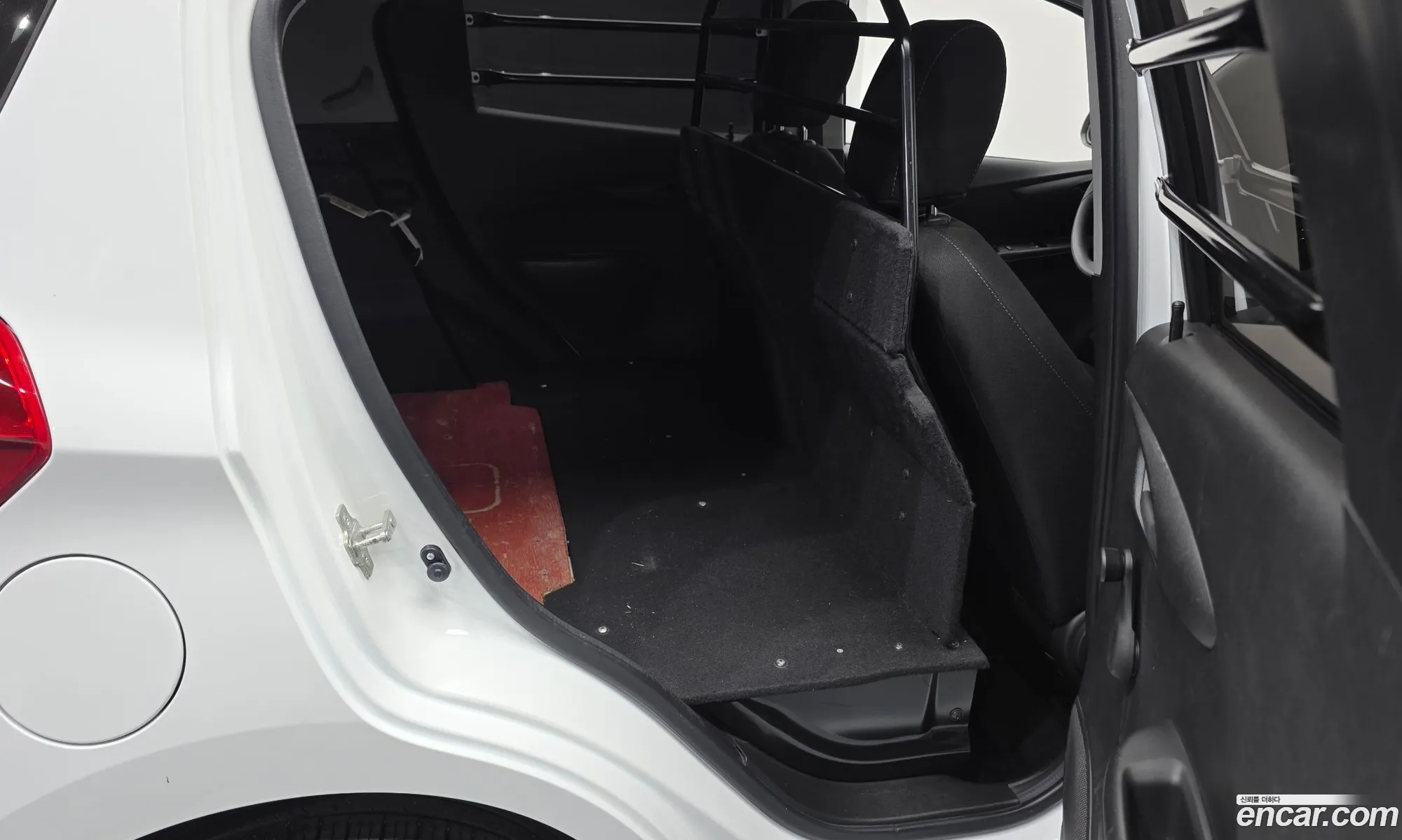 Chevrolet (GM Daewoo) Spark 2018 KLYDC487DKC216227 — 5