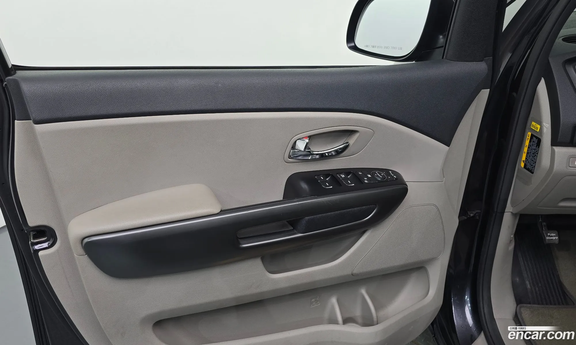 Kia Carnival 2018 KNAMB81ABKS515330 — 13