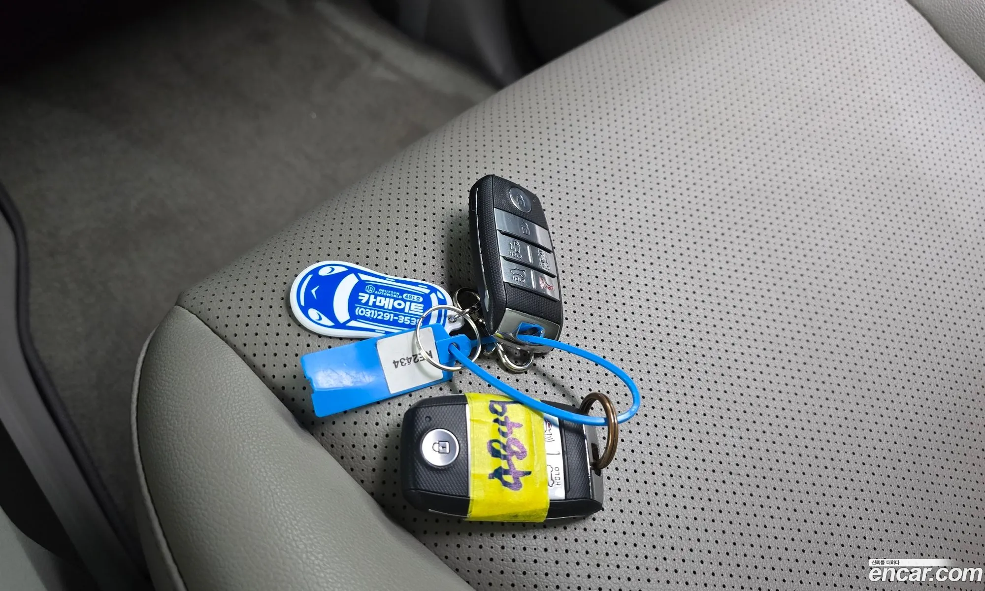 Kia Carnival 2018 KNAMB81ABKS515330 — 5