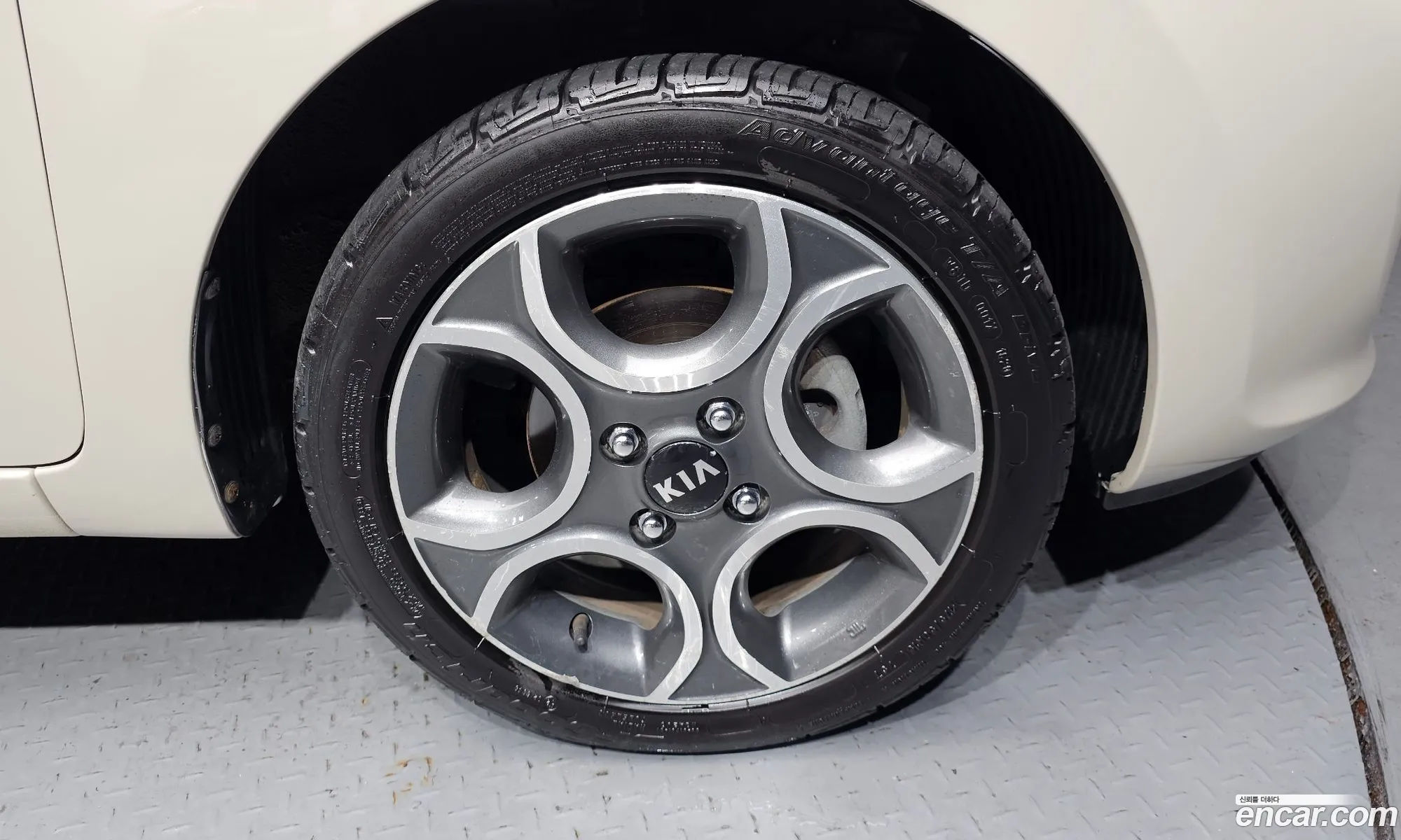 Kia Morning 2014 — 11
