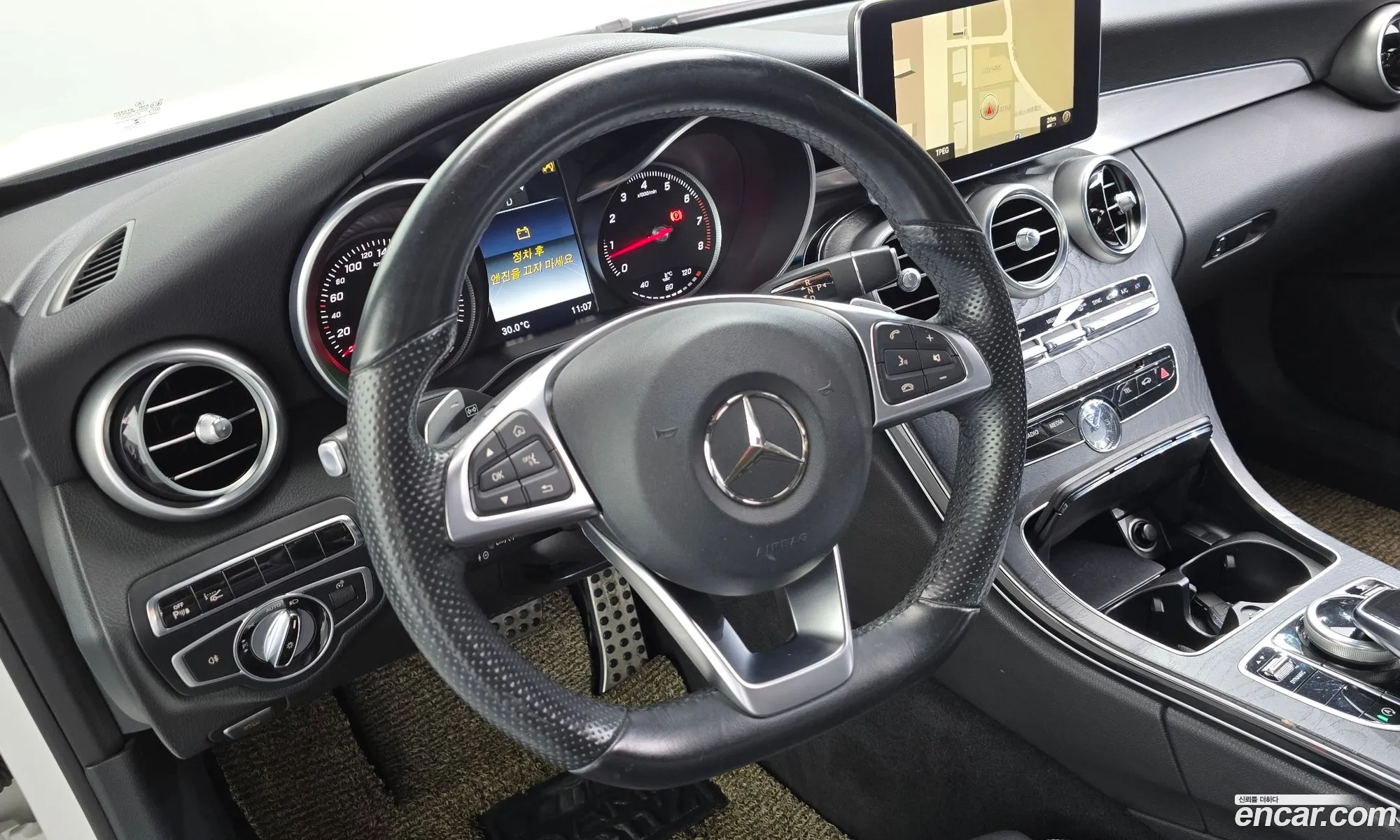 Mercedes-Benz C-Class W205 2016 WDDWJ4CB1GF323112 — 2
