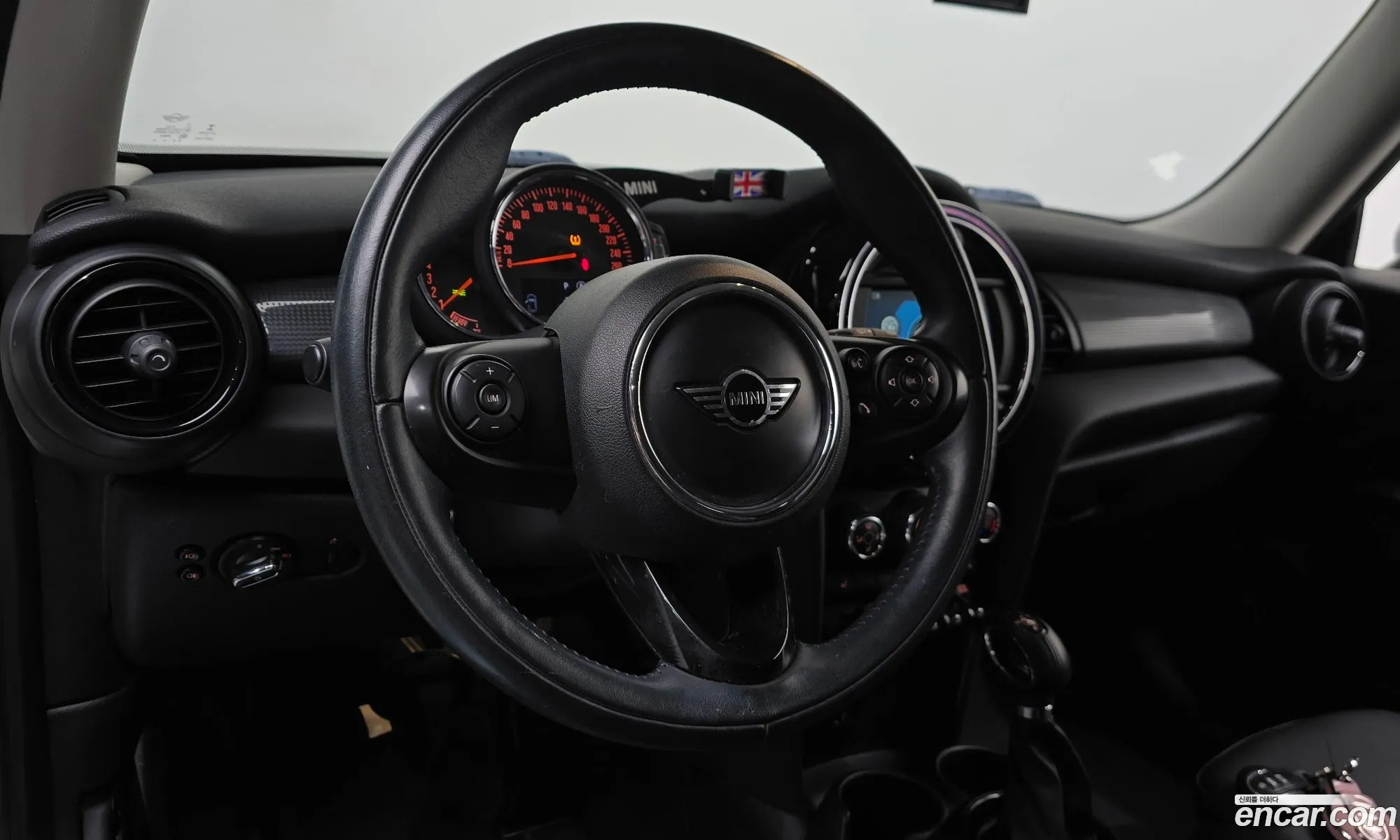 Mini Cooper 2018 WMWXP5105K2H39510 — 8