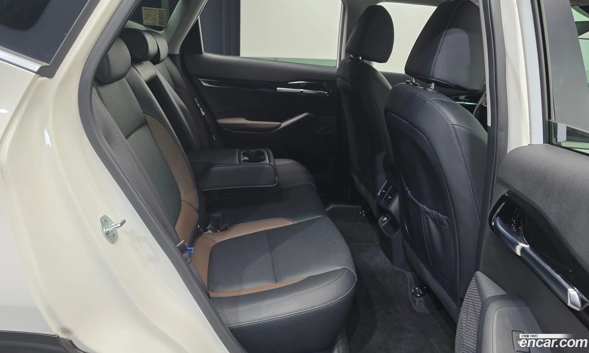 Kia Seltos 2019 KNAET812GLK038569 — 34