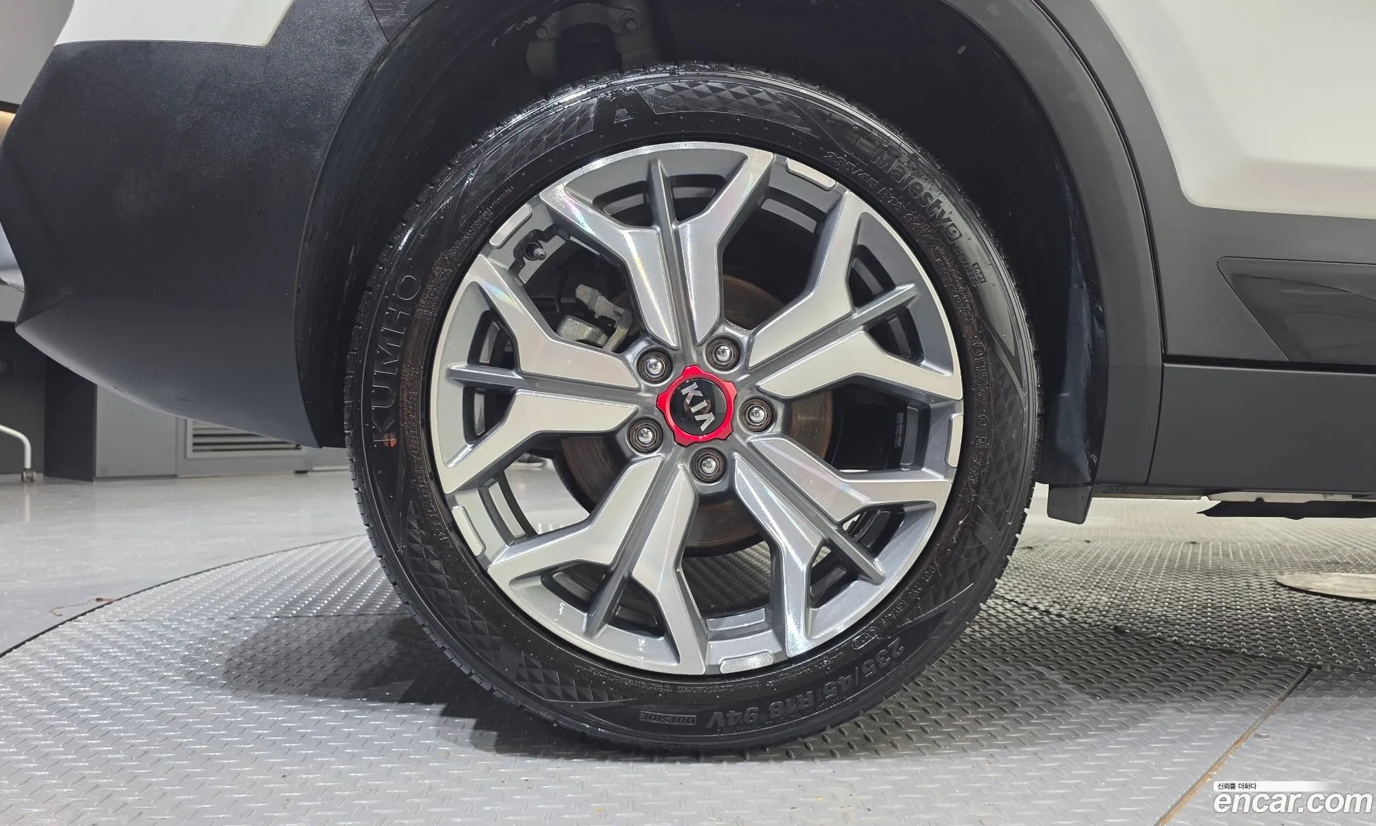 Kia Seltos 2019 KNAET812GLK038569 — 32