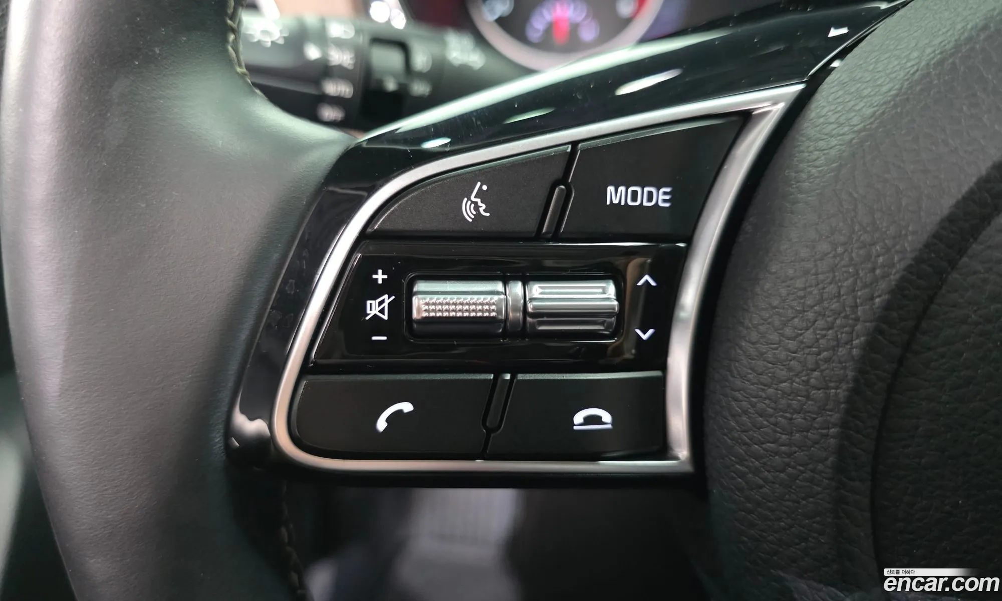 Kia Seltos 2019 KNAET812GLK038569 — 14