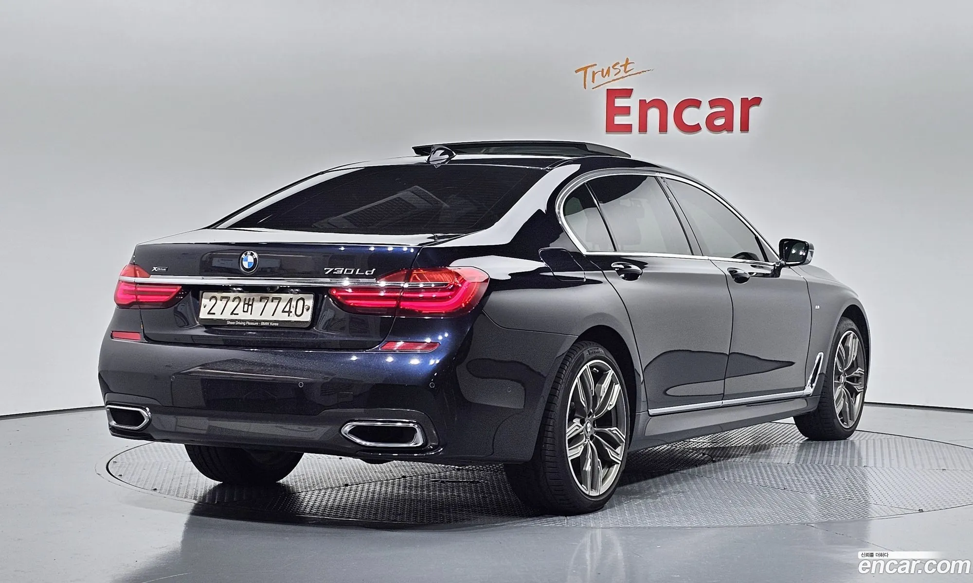 BMW 7 Series 2018 — 11