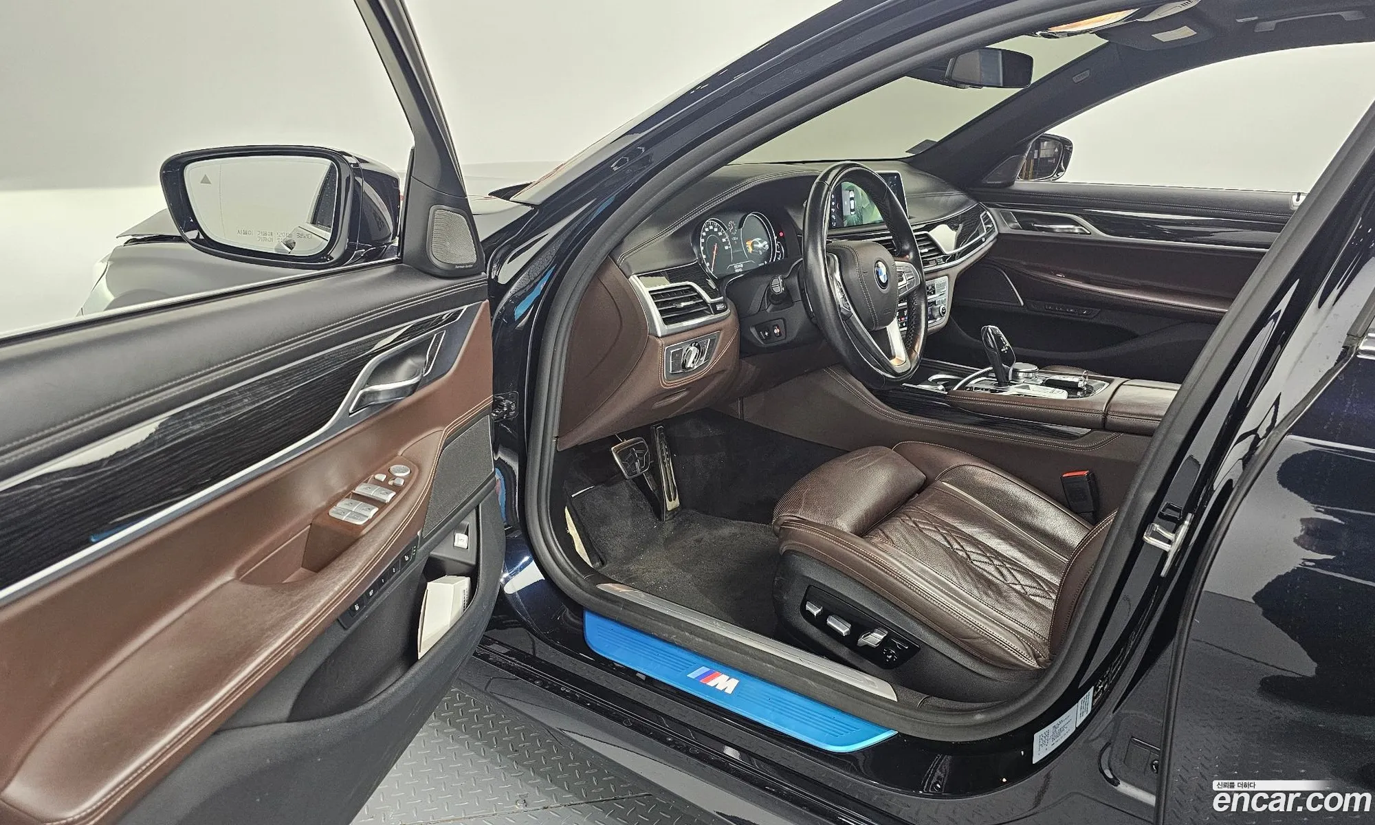 BMW 7 Series 2018 — 10