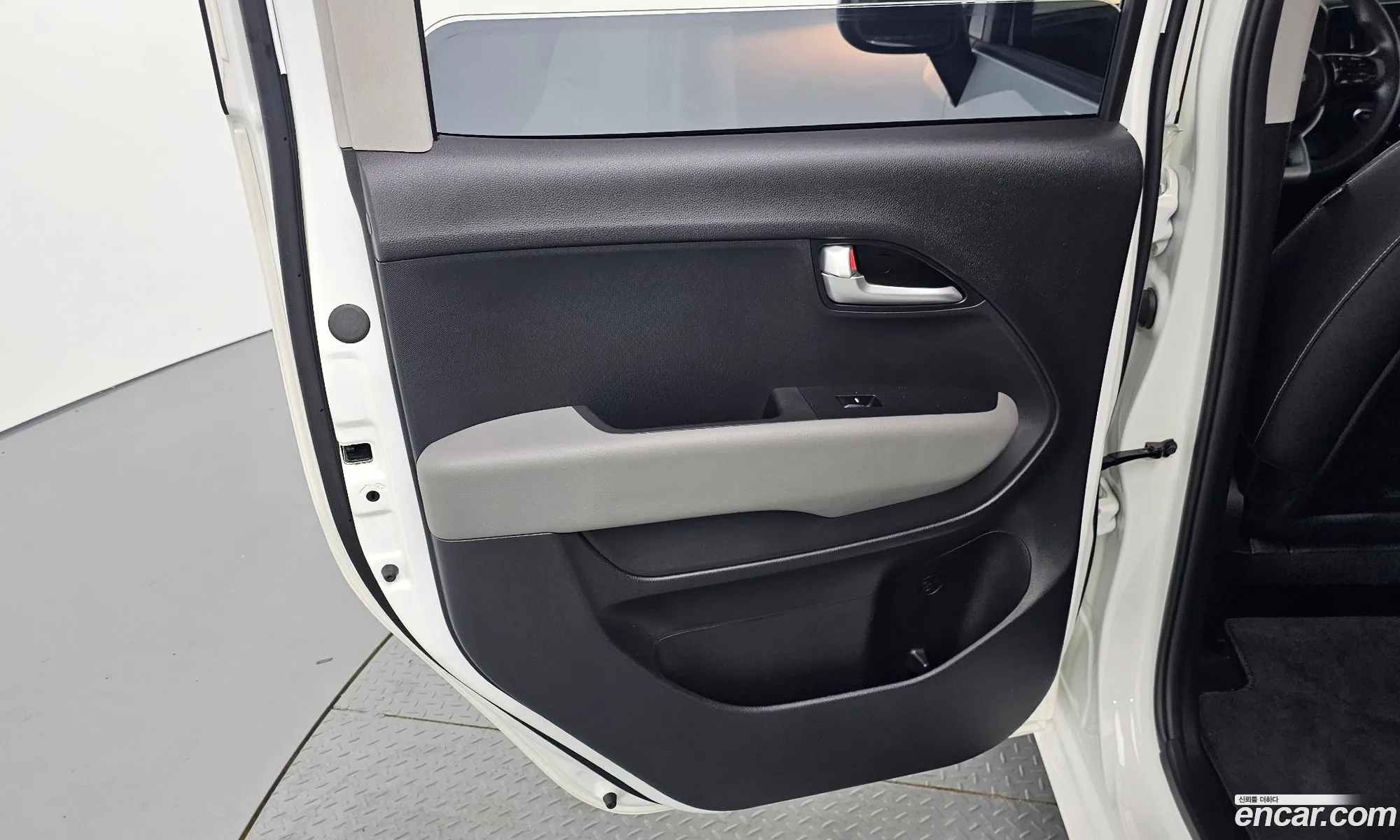 Kia Kia Ray 2025 — 17