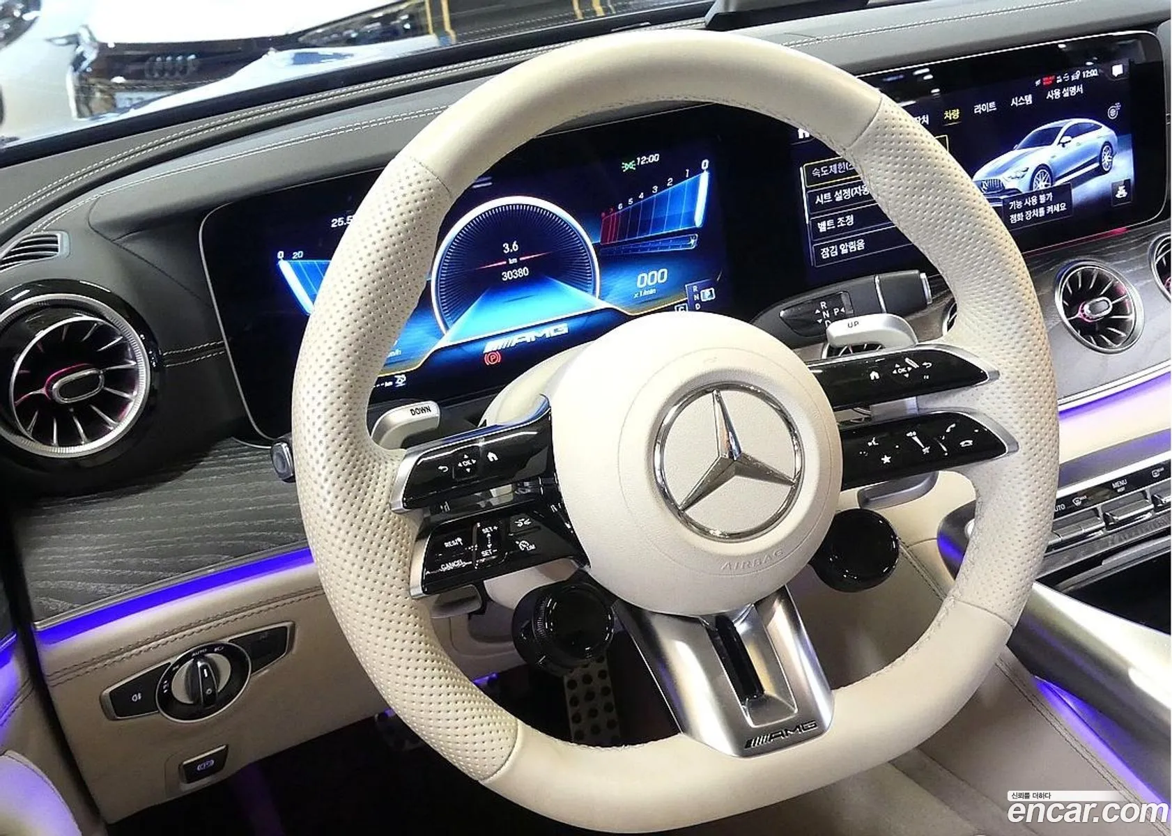 Mercedes-Benz AMG GT 2022 — 16