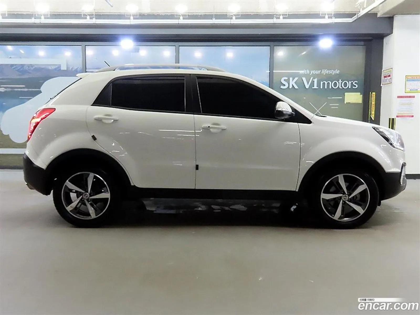 KG Mobility (SsangYong) Style Korando C 2017 — 9