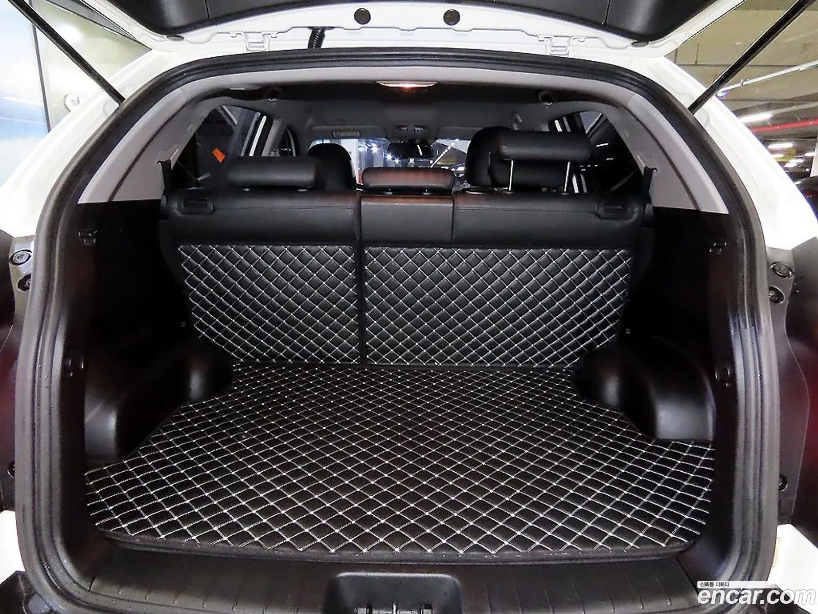 KG Mobility (SsangYong) Style Korando C 2017 — 17