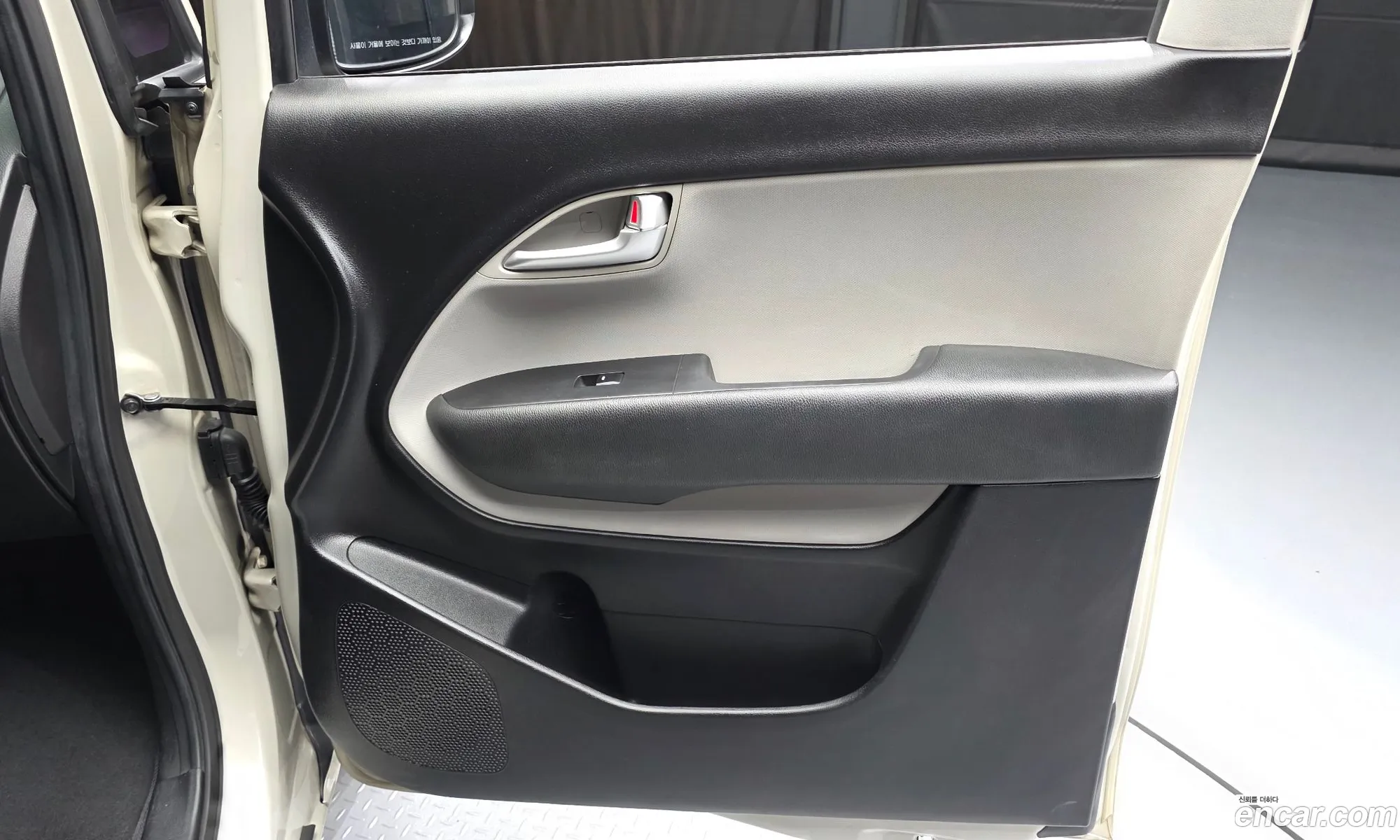 Kia Ray 2016 KNACJ811BGT134694 — 2