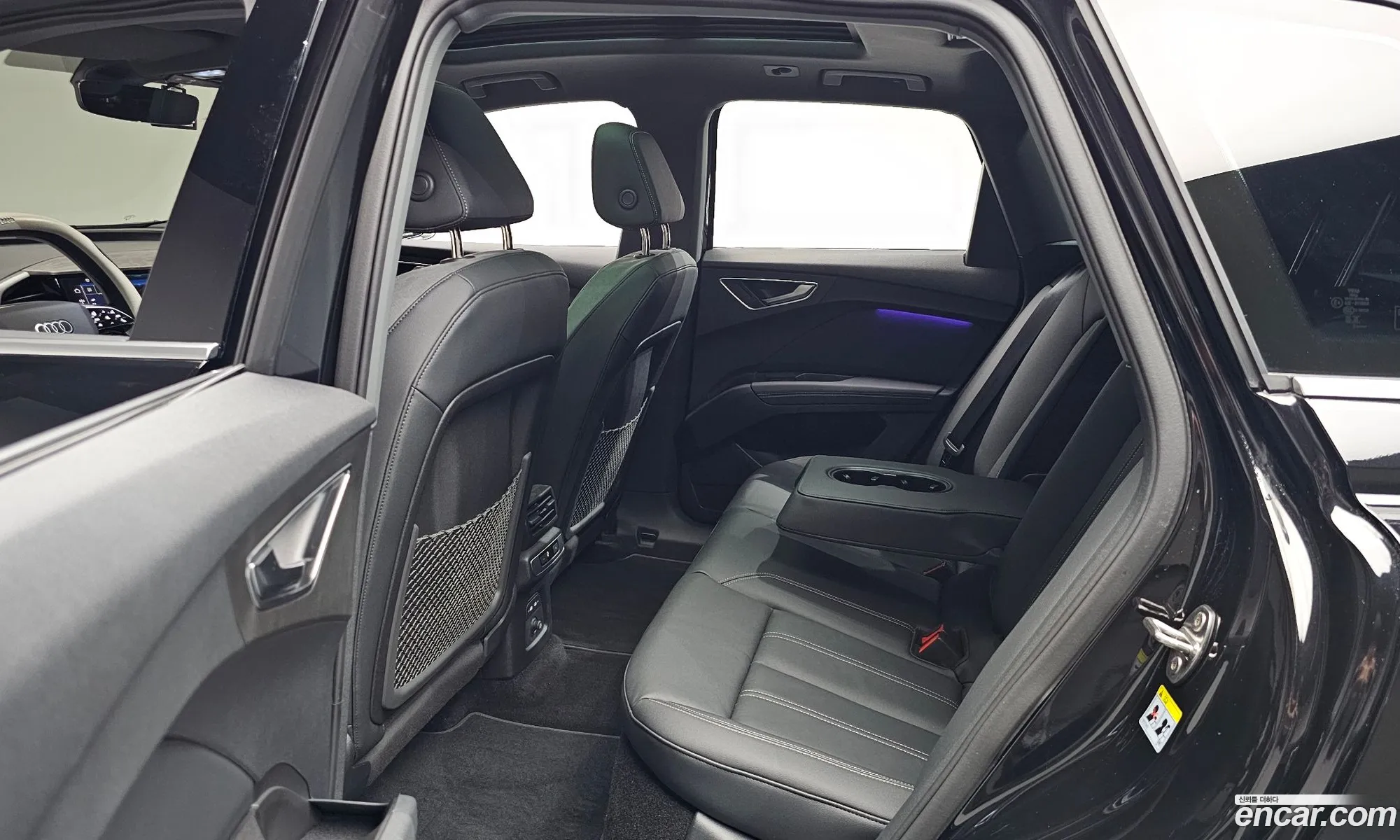 Audi Q4 e-tron 2025 — 26
