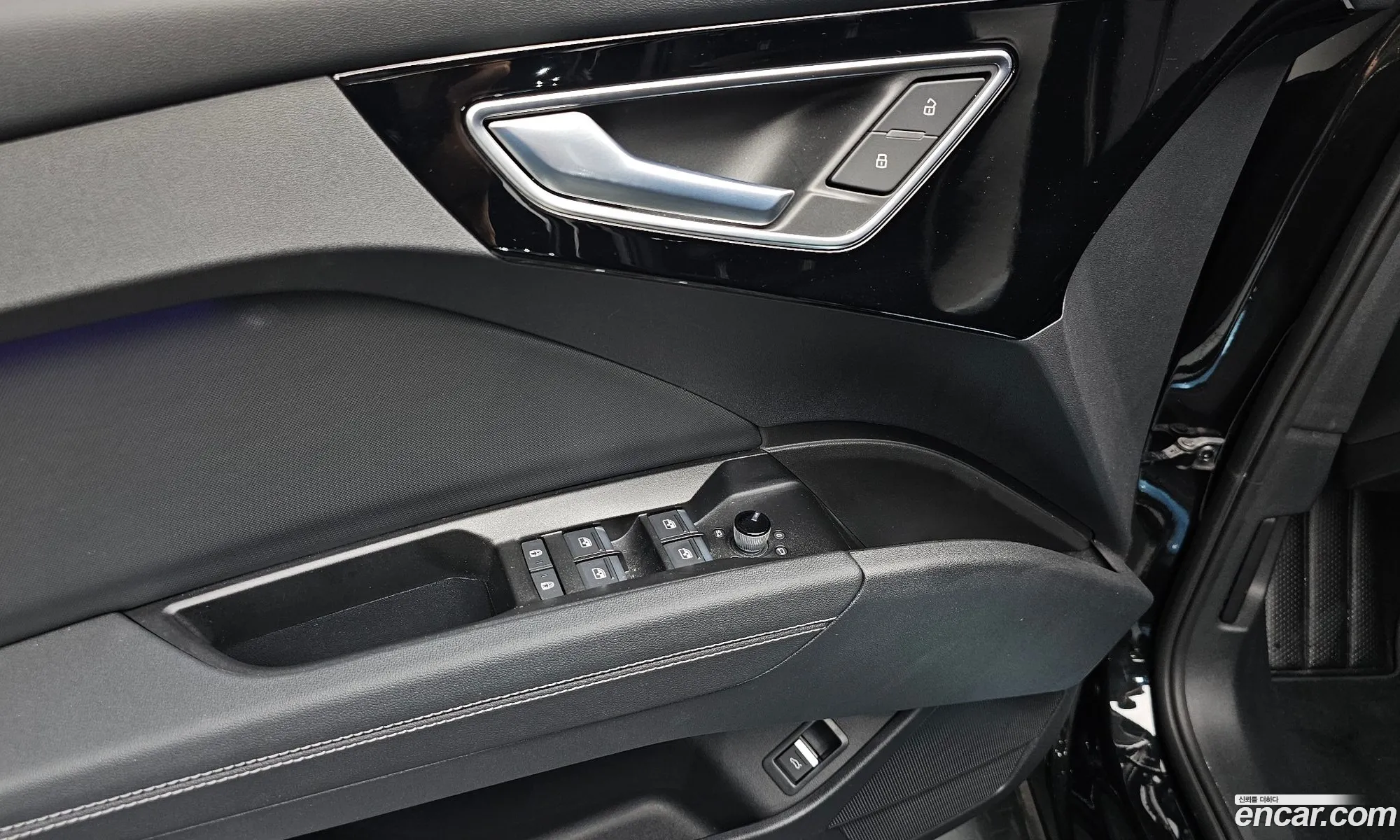Audi Q4 e-tron 2025 — 33