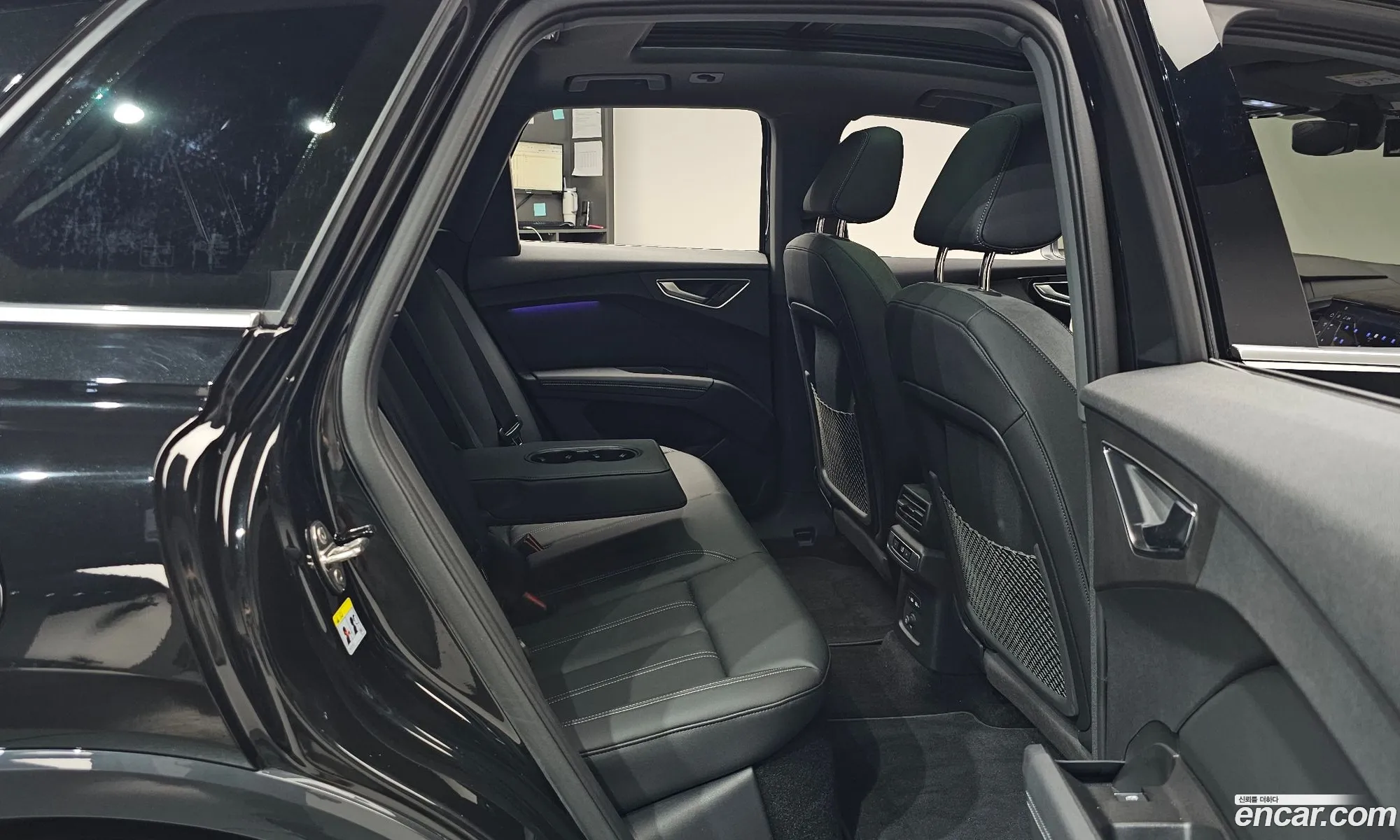 Audi Q4 e-tron 2025 — 28