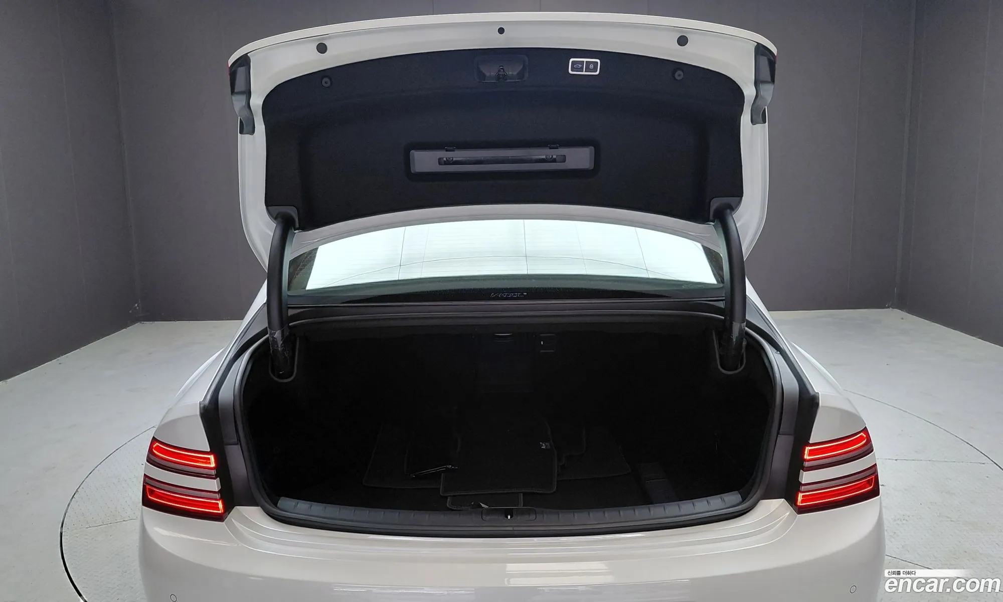 Genesis G80 2022 — 30