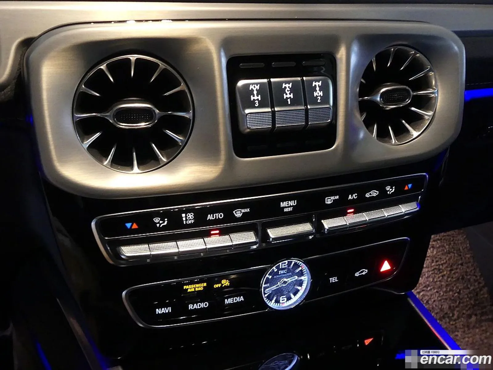 Mercedes-Benz G-Class W463b 2022 — 17