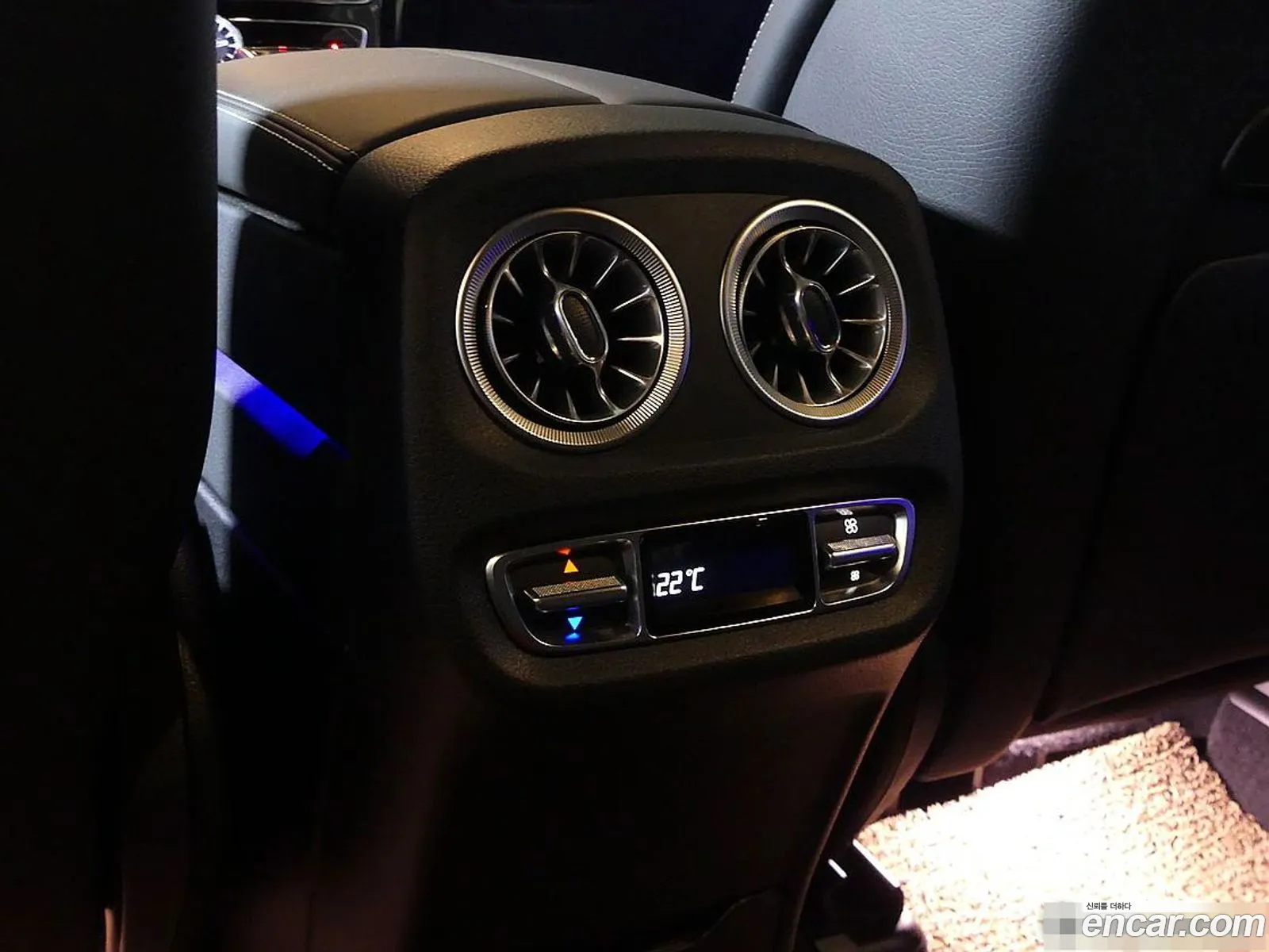Mercedes-Benz G-Class W463b 2022 — 16