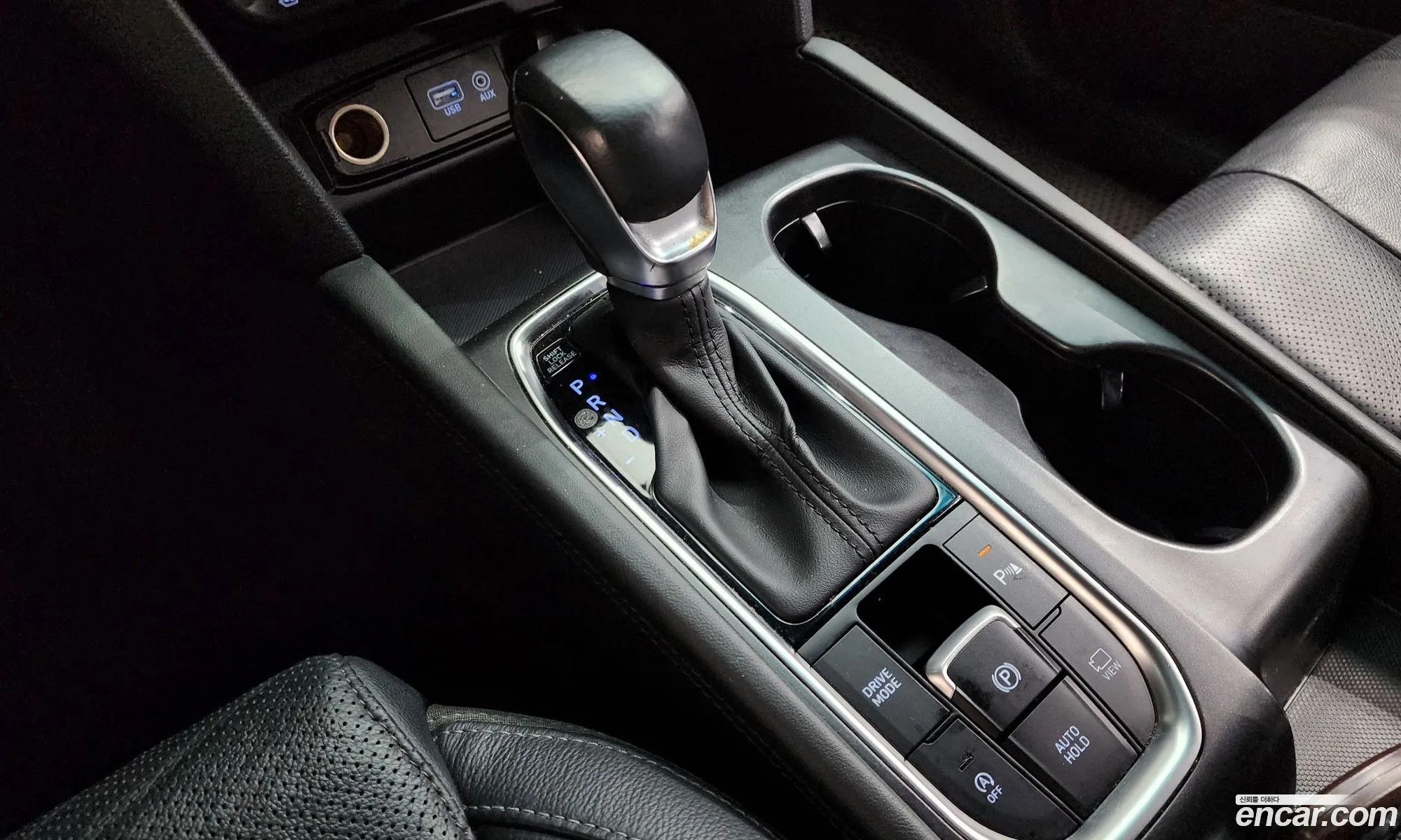 Hyundai Santa Fe TM 2019 KMHS381BBLU196520 — 16