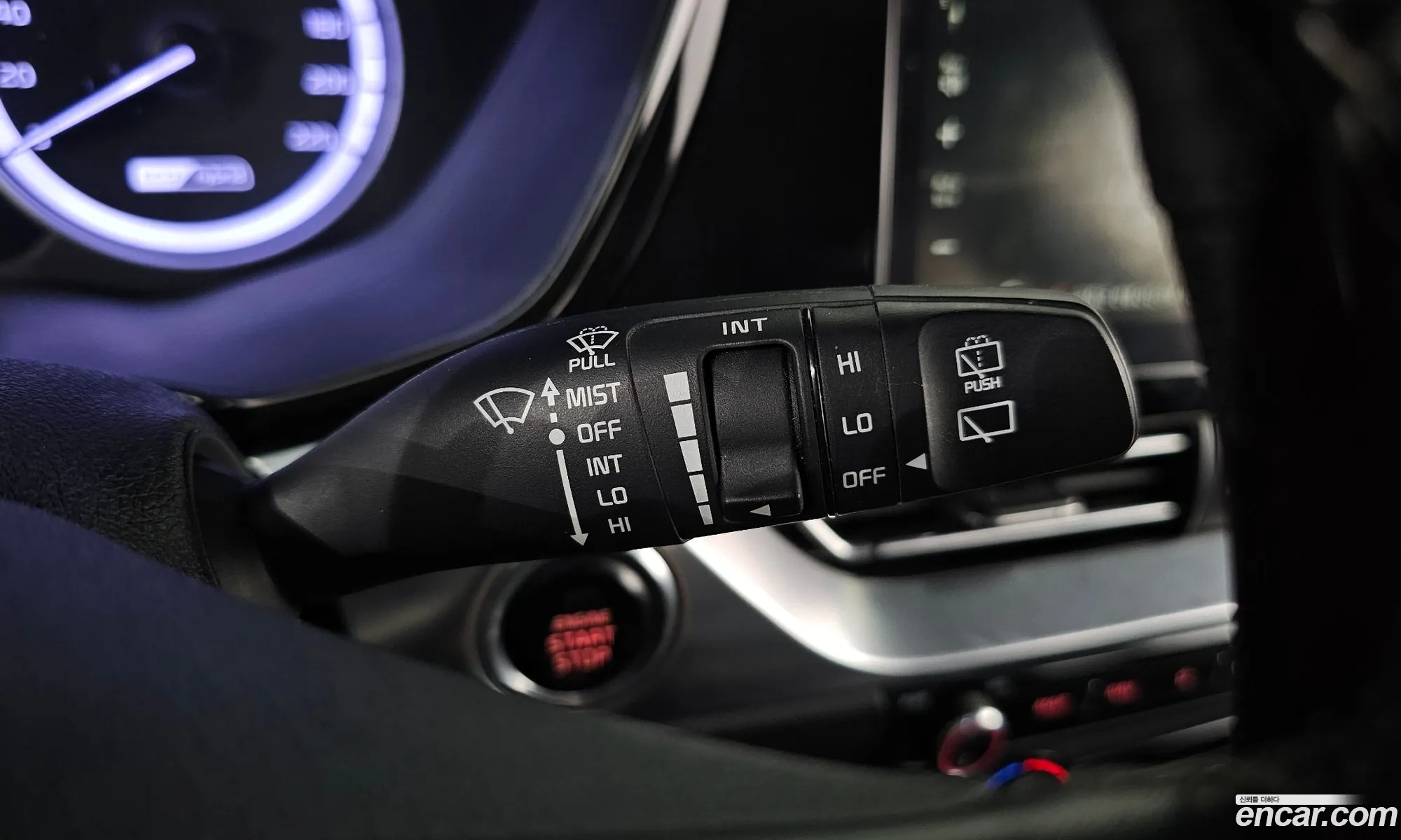 Kia Niro 2020 KNACB81CGLA379600 — 3