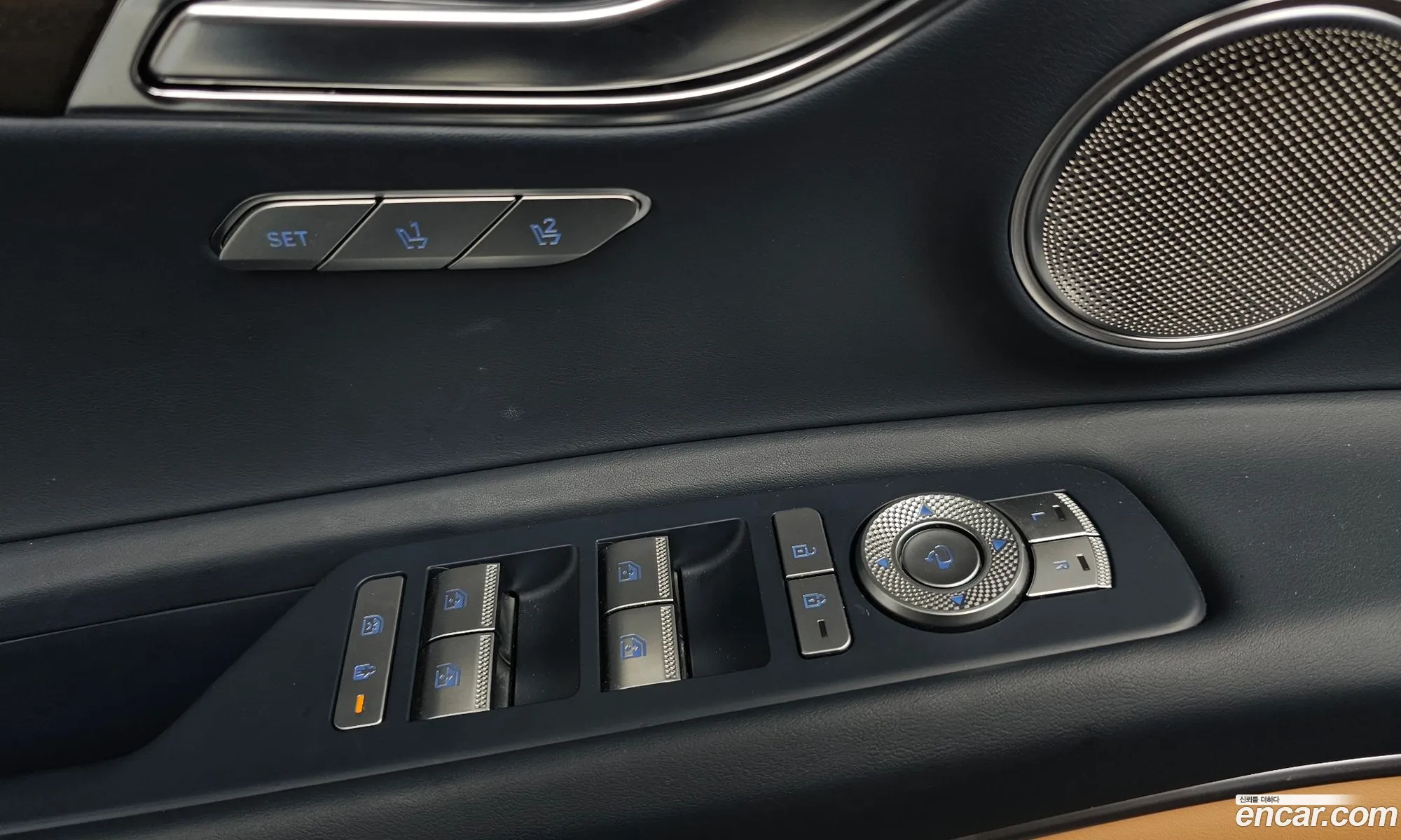 Genesis GV80 2022 KMTHA81BDNU103435 — 33